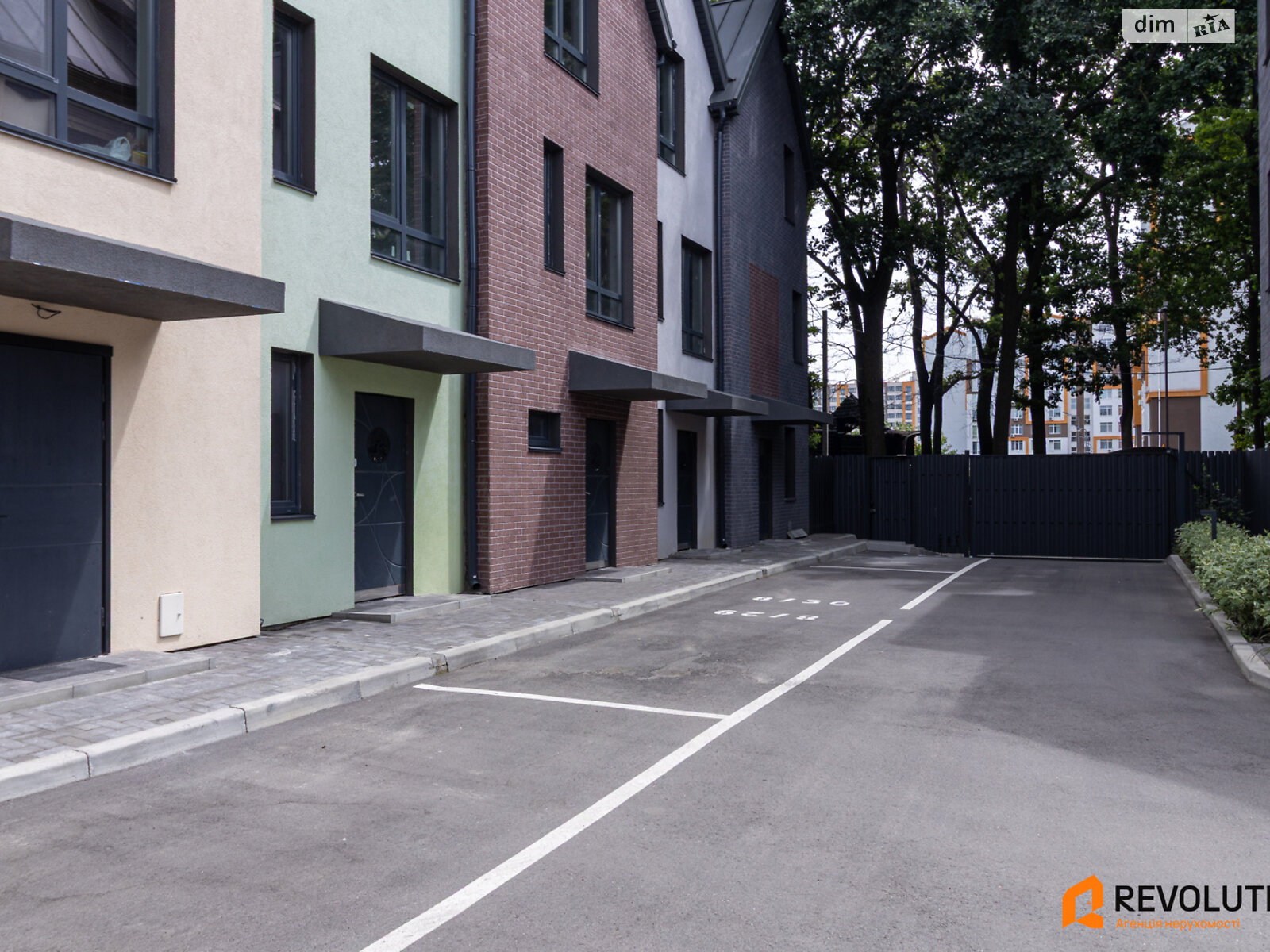 триповерховий таунхаус, 84.4 кв. м, газобетон. Продаж у Крюківщині фото 1