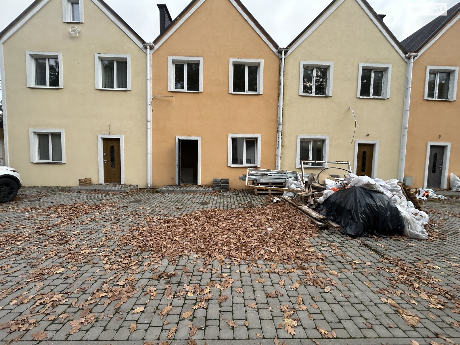 двоповерховий таунхаус, 110 кв. м, пеноблок. Продаж у Крюківщині фото 1 двоповерховий таунхаус, 110 кв. м, пеноблок. Продаж у Крюківщині фото 1