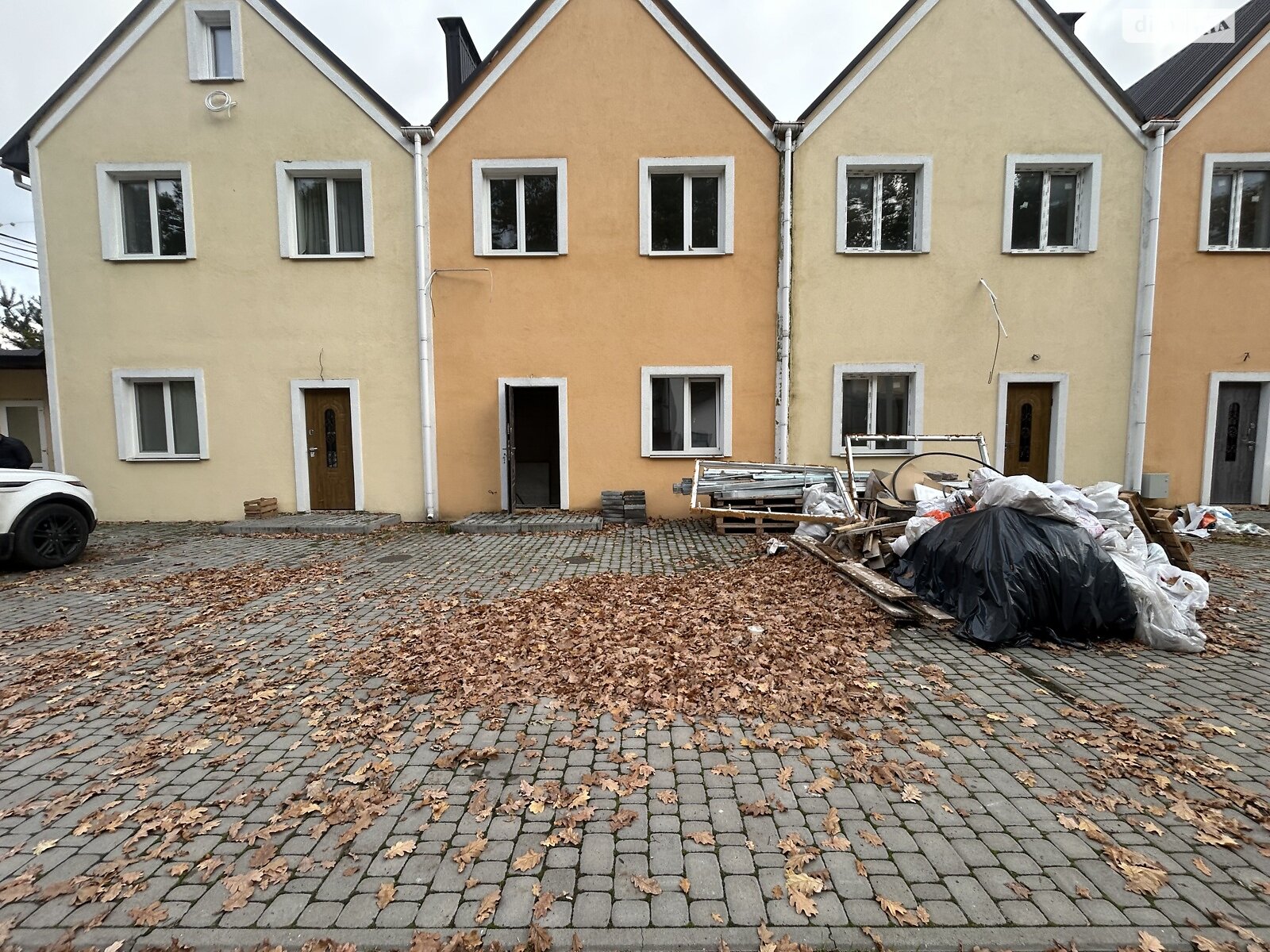 двоповерховий таунхаус, 110 кв. м, пеноблок. Продаж у Крюківщині фото 1 двоповерховий таунхаус, 110 кв. м, пеноблок. Продаж у Крюківщині фото 1