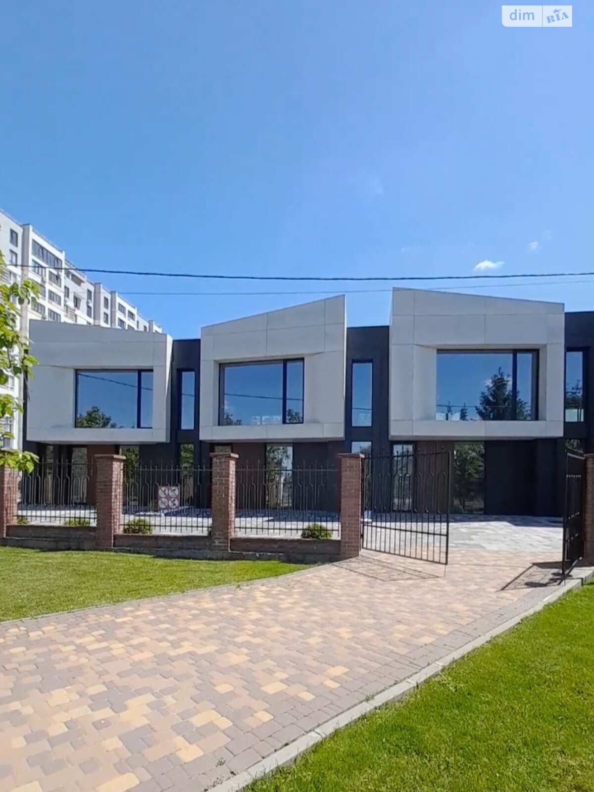 двоповерховий таунхаус, 140 кв. м, керамический блок. Продаж у Крюківщині фото 1 двоповерховий таунхаус, 140 кв. м, керамический блок. Продаж у Крюківщині фото 1