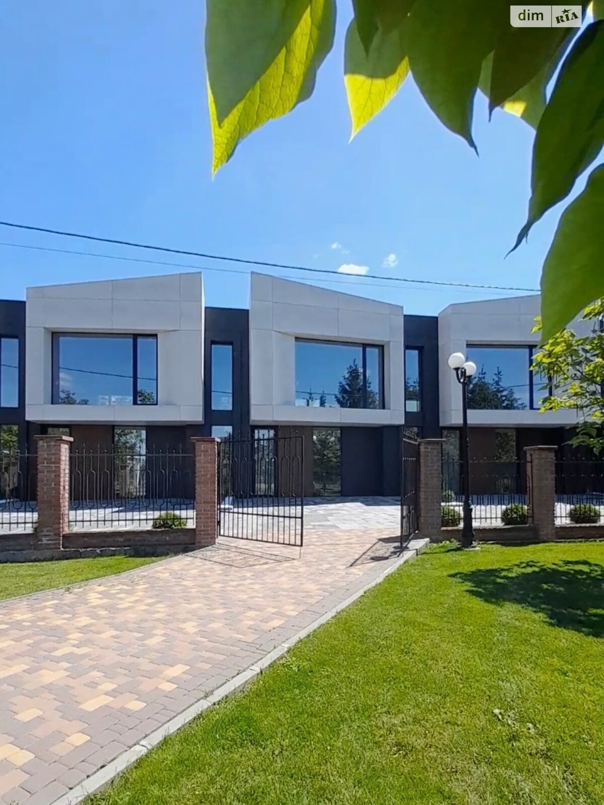 двоповерховий таунхаус, 140 кв. м, керамический блок. Продаж у Крюківщині фото 1 двоповерховий таунхаус, 140 кв. м, керамический блок. Продаж у Крюківщині фото 1