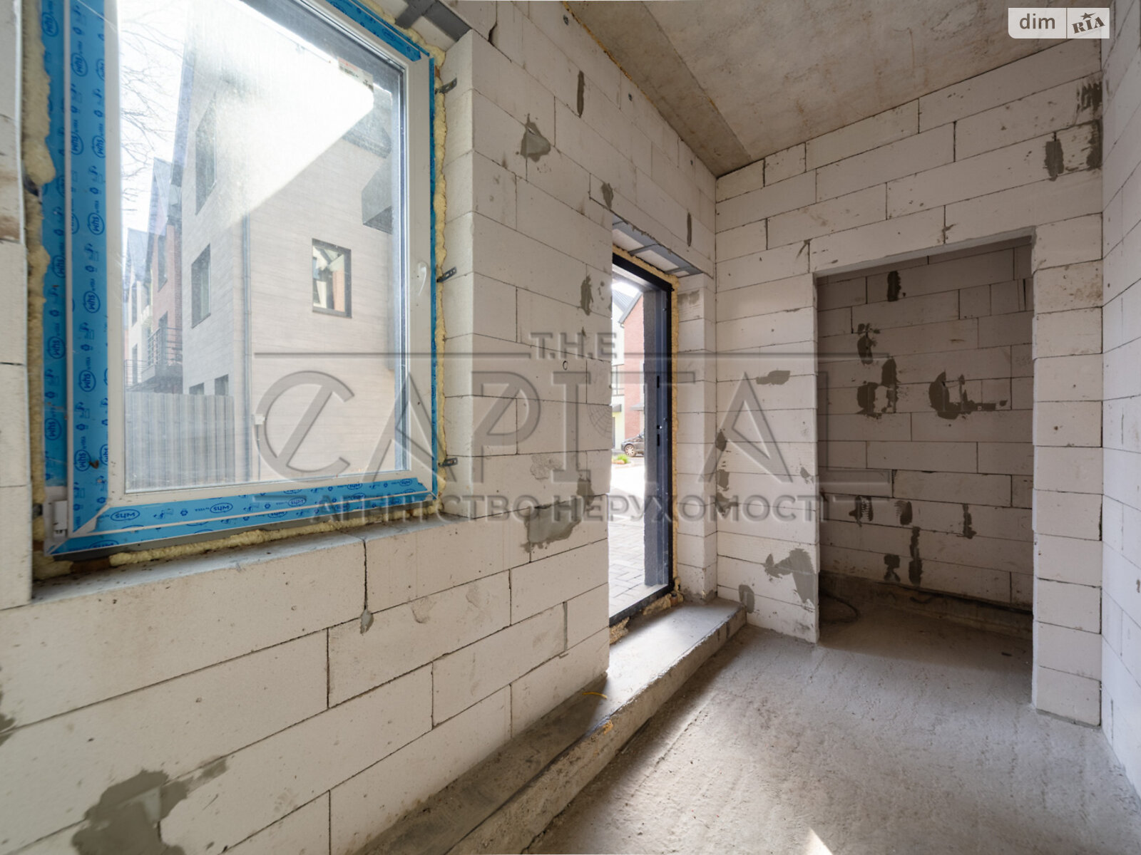 триповерховий таунхаус, 123.9 кв. м, газобетон. Продаж у Крюківщині фото 1 триповерховий таунхаус, 123.9 кв. м, газобетон. Продаж у Крюківщині фото 1