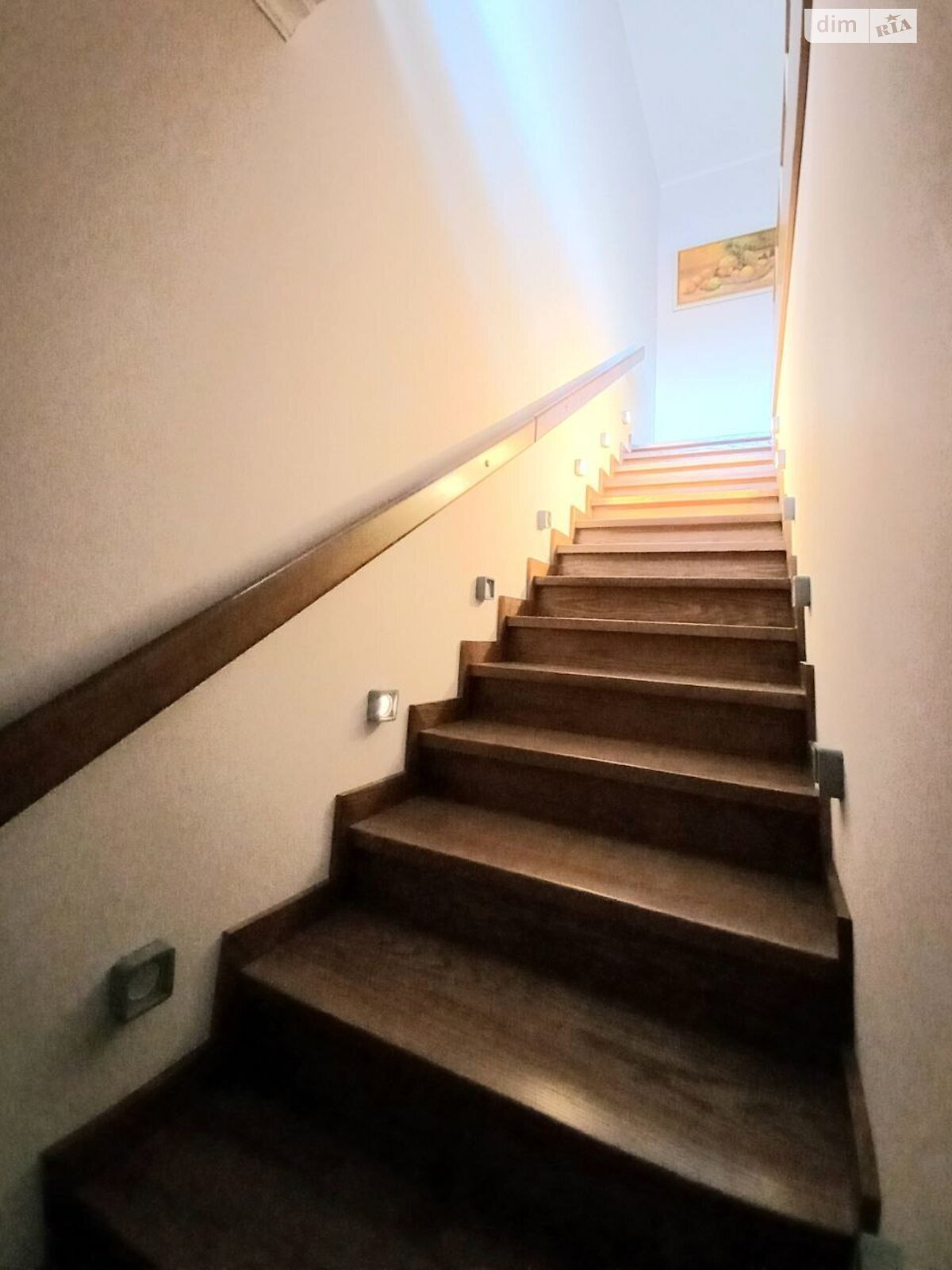 двухэтажный таунхаус, 270 кв. м, кирпич. Продажа в Крюковщине фото 1 двухэтажный таунхаус, 270 кв. м, кирпич. Продажа в Крюковщине фото 1