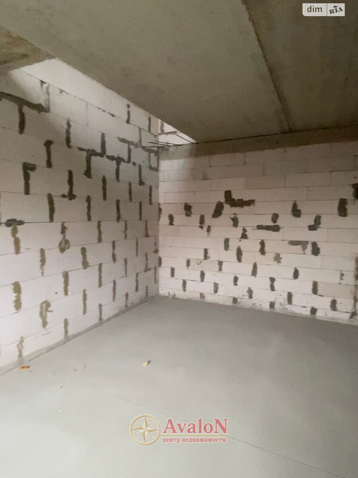 двухэтажный таунхаус, 34.3 кв. м, пеноблок. Продажа в Лесках фото 1