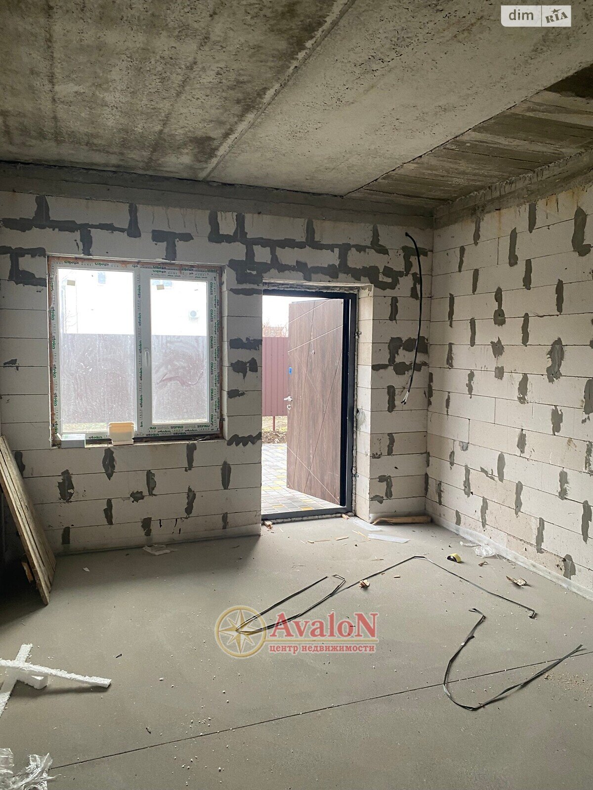 двухэтажный таунхаус, 34.3 кв. м, пеноблок. Продажа в Лесках фото 1