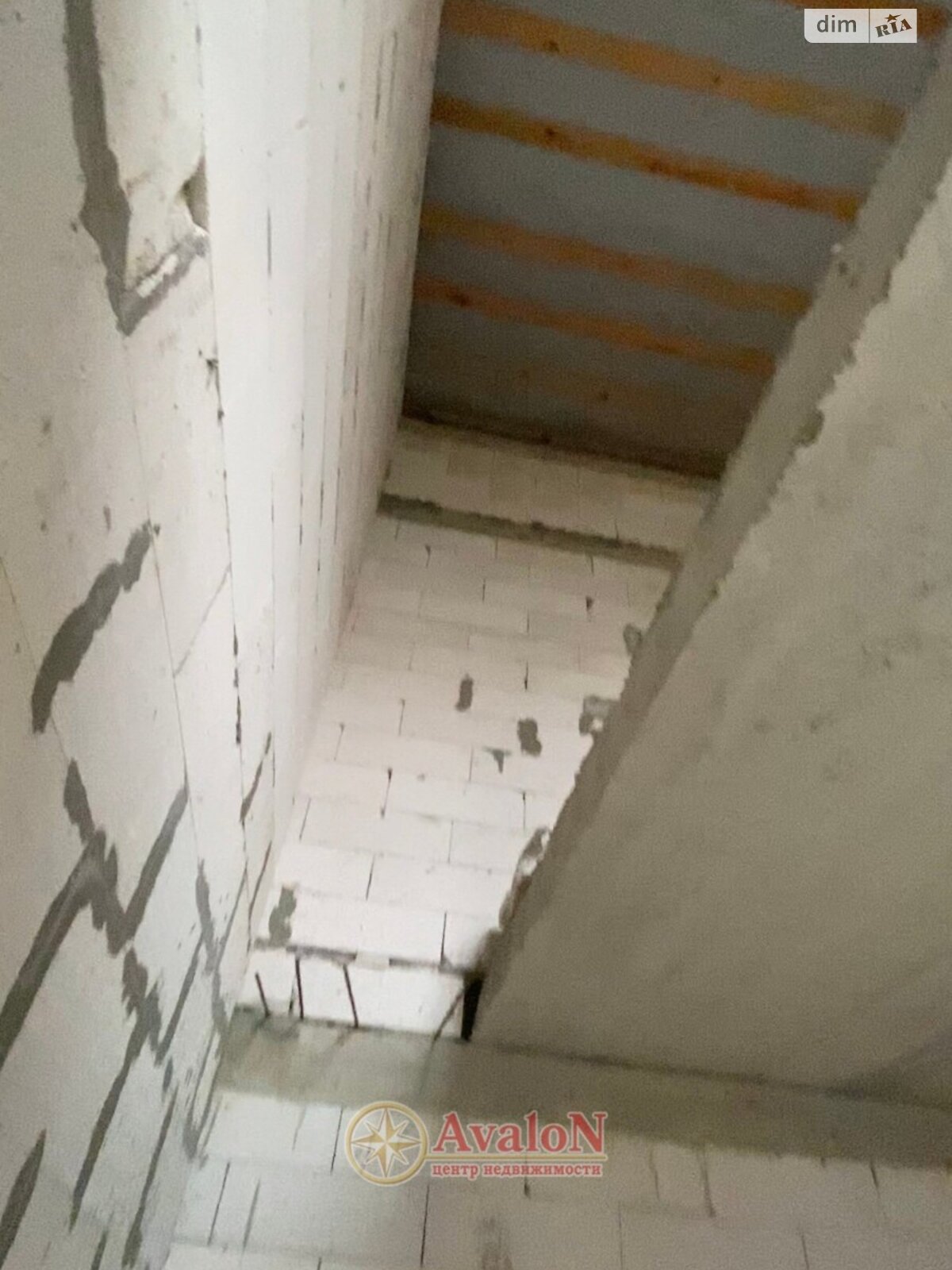 двухэтажный таунхаус, 34.3 кв. м, пеноблок. Продажа в Лесках фото 1