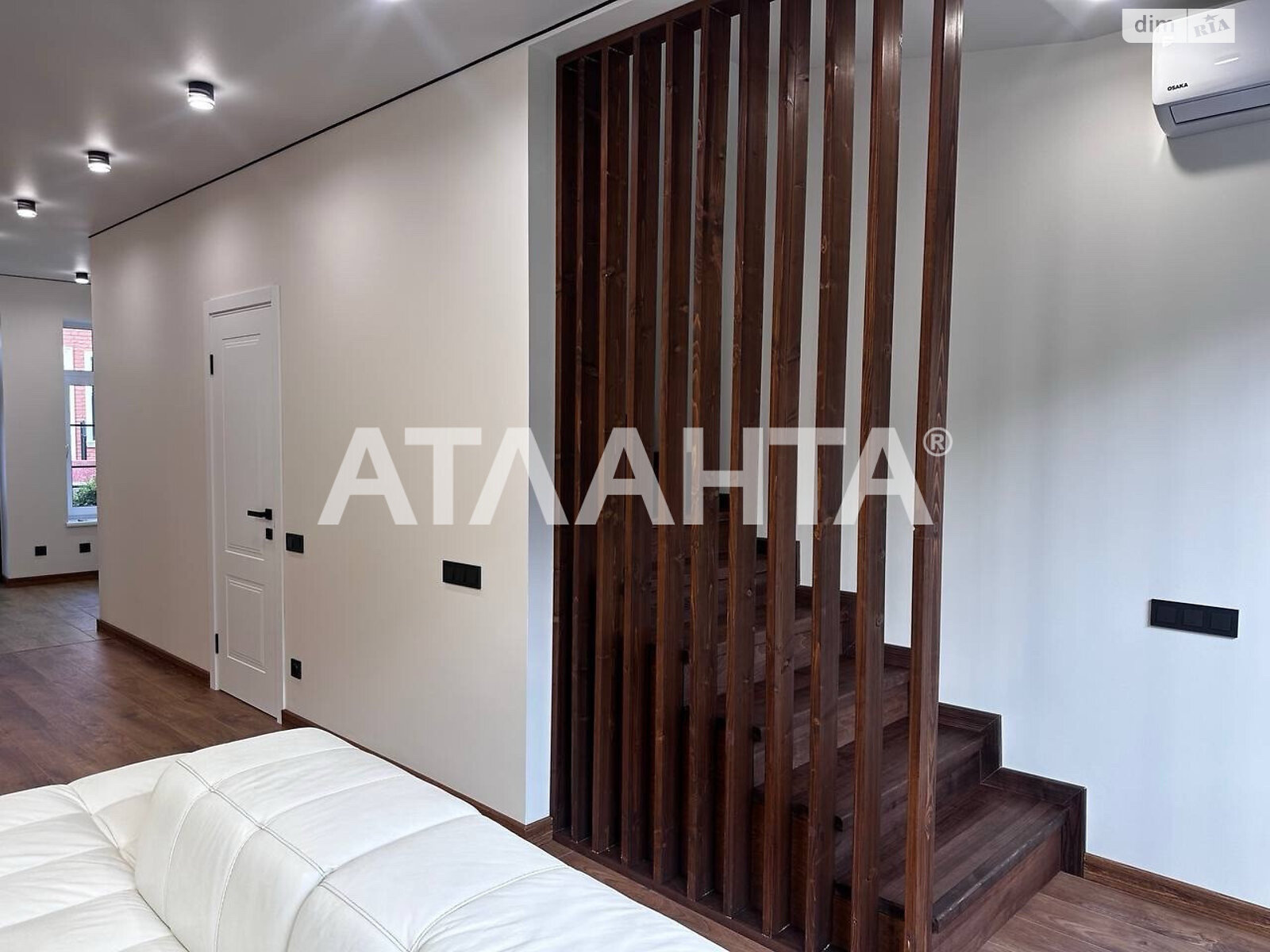 двухэтажный таунхаус, 105 кв. м, газобетон. Продажа в Лески фото 1 двухэтажный таунхаус, 105 кв. м, газобетон. Продажа в Лески фото 1