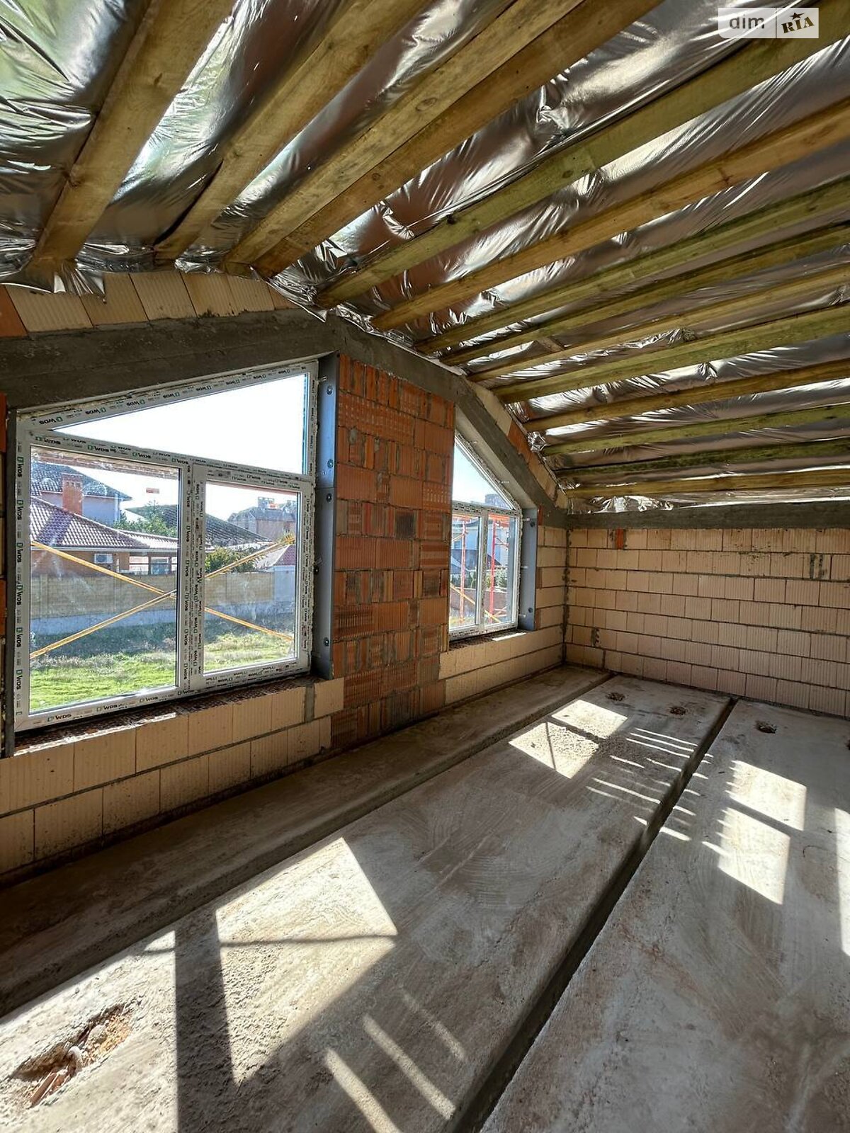 двухэтажный таунхаус, 122 кв. м, кирпич. Продажа в Лески фото 1 двухэтажный таунхаус, 122 кв. м, кирпич. Продажа в Лески фото 1