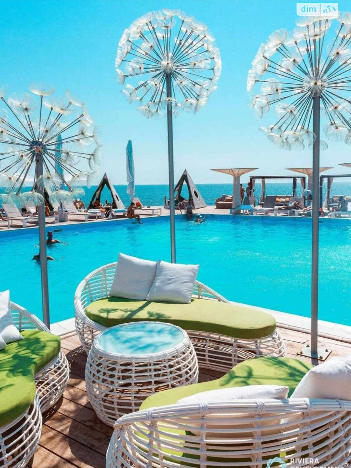 двухэтажный таунхаус, 122 кв. м, кирпич. Продажа в Лески фото 1 двухэтажный таунхаус, 122 кв. м, кирпич. Продажа в Лески фото 1