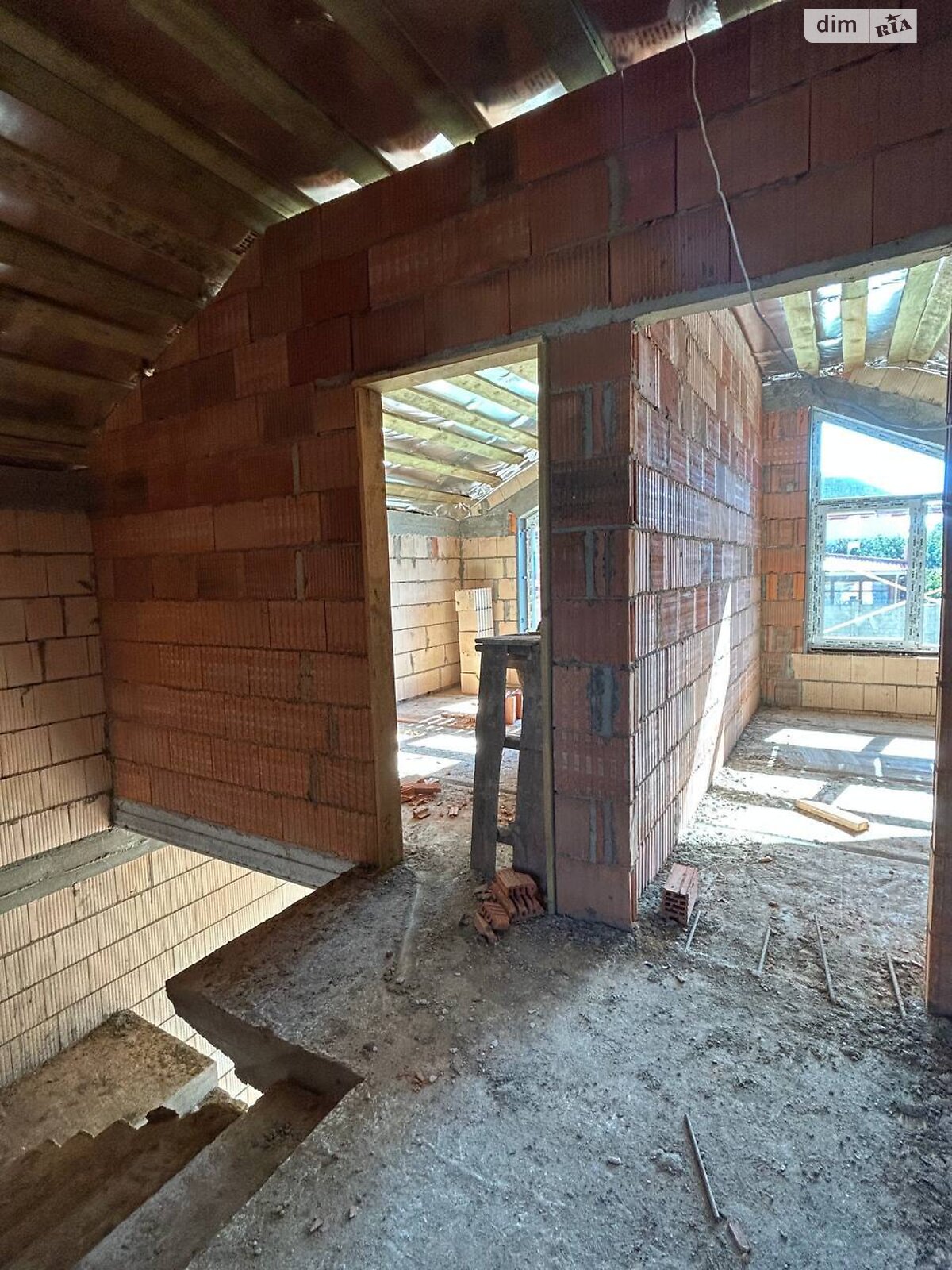 двухэтажный таунхаус, 122 кв. м, кирпич. Продажа в Лески фото 1 двухэтажный таунхаус, 122 кв. м, кирпич. Продажа в Лески фото 1