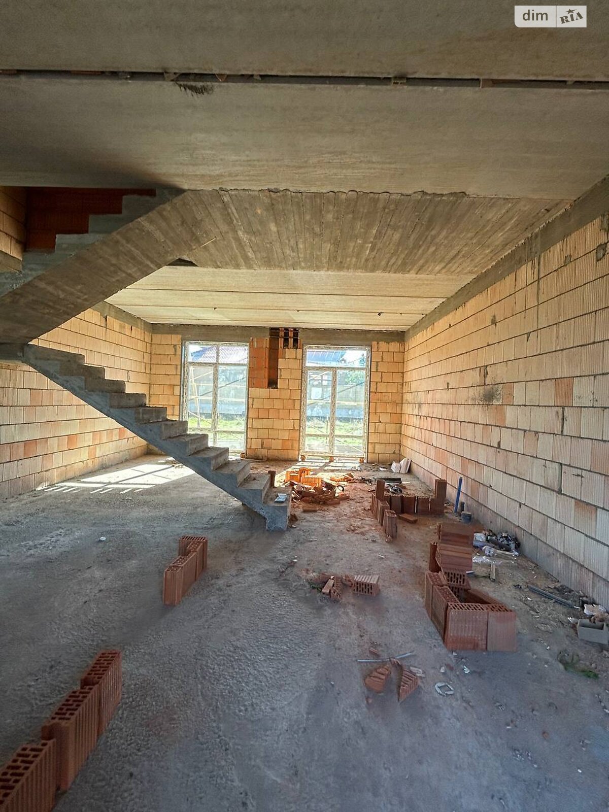 двухэтажный таунхаус, 122 кв. м, кирпич. Продажа в Лески фото 1 двухэтажный таунхаус, 122 кв. м, кирпич. Продажа в Лески фото 1