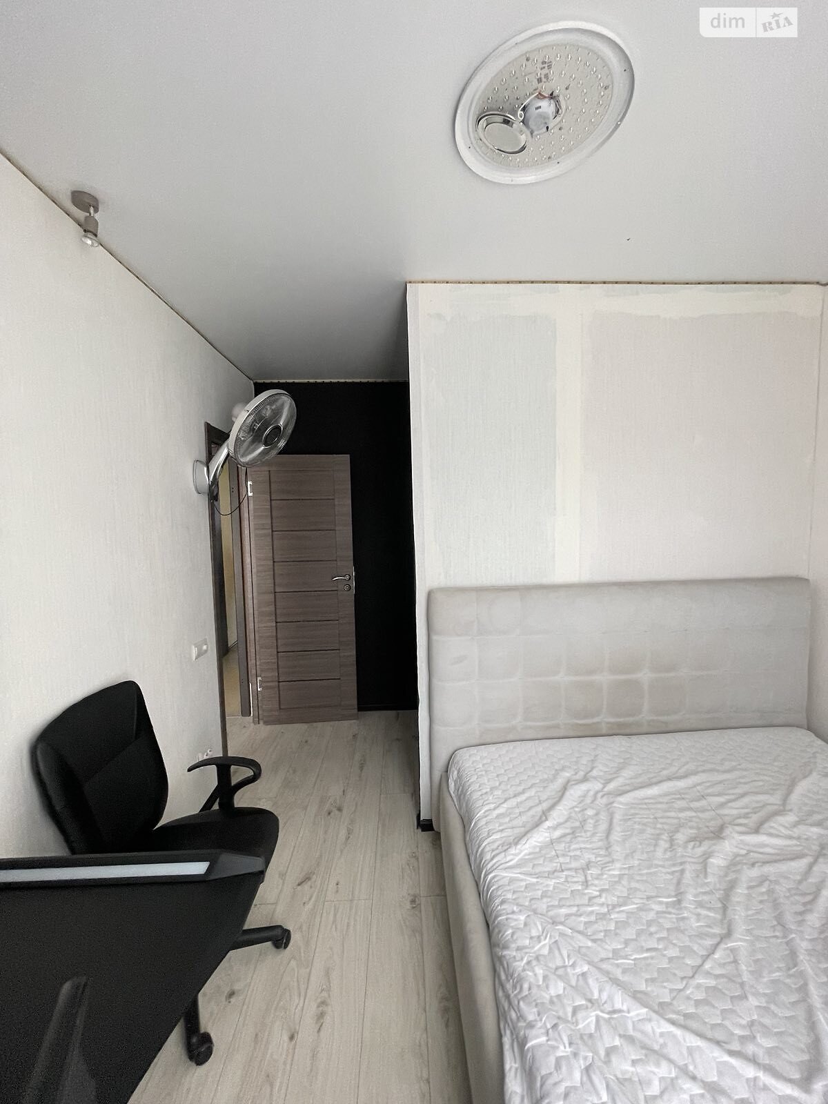 двухэтажный таунхаус, 115 кв. м, кирпич. Продажа в Лески фото 1 двухэтажный таунхаус, 115 кв. м, кирпич. Продажа в Лески фото 1
