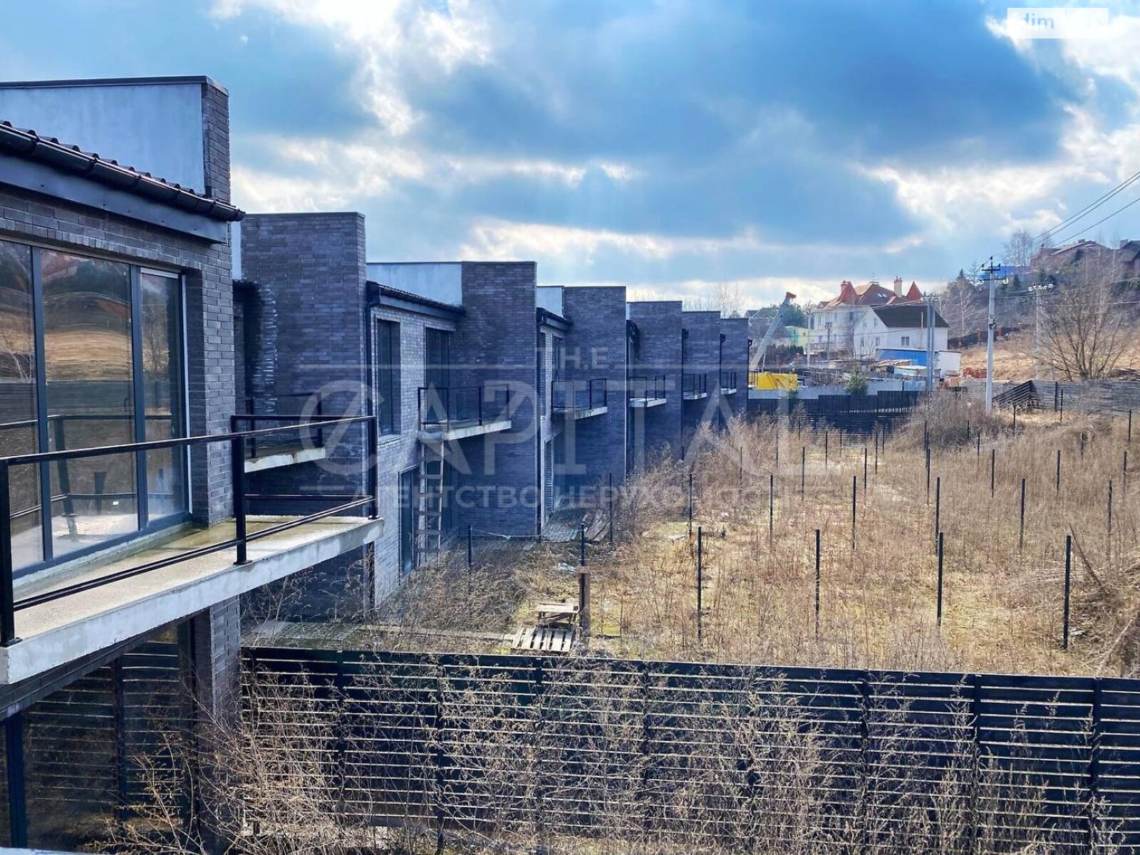 двоповерховий таунхаус, 107 кв. м, цегла. Продаж у Лісниках фото 1 двоповерховий таунхаус, 107 кв. м, цегла. Продаж у Лісниках фото 1