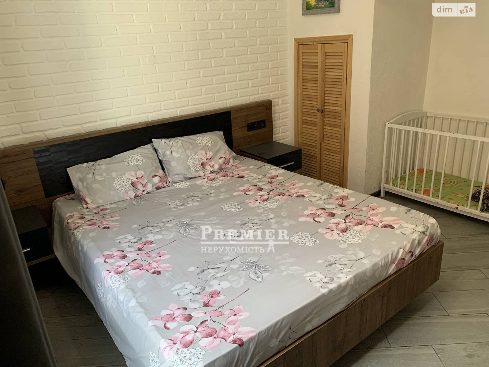 трехэтажный таунхаус, 130 кв. м, газобетон. Продажа в Лиманке фото 1 трехэтажный таунхаус, 130 кв. м, газобетон. Продажа в Лиманке фото 1