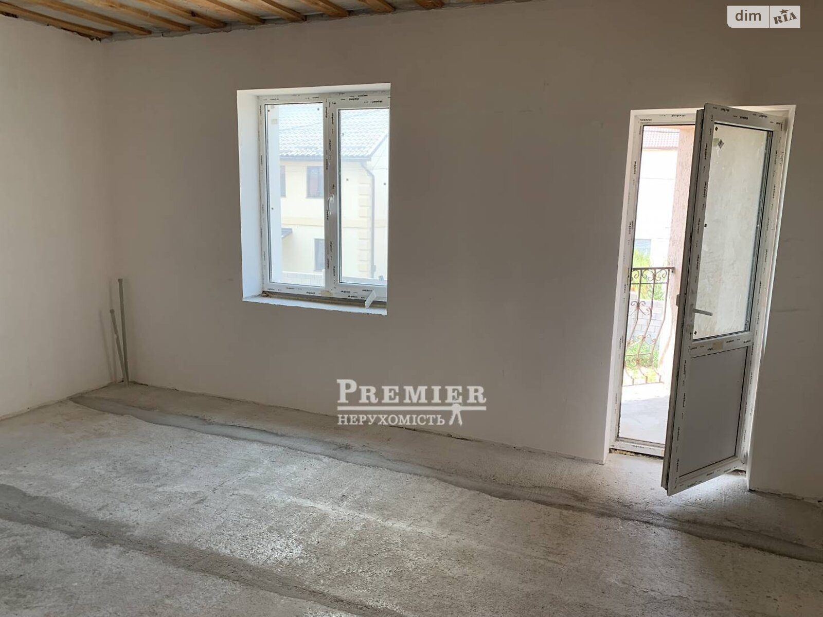 трехэтажный таунхаус, 130 кв. м, газобетон. Продажа в Лиманке фото 1 трехэтажный таунхаус, 130 кв. м, газобетон. Продажа в Лиманке фото 1