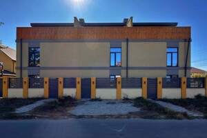 трехэтажный таунхаус, 141 кв. м, кирпич. Продажа в Лиманке фото 2