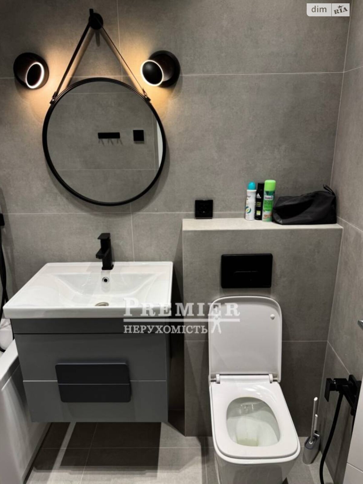 триповерховий таунхаус, 93 кв. м, газобетон. Продаж у Лиманці фото 1 триповерховий таунхаус, 93 кв. м, газобетон. Продаж у Лиманці фото 1