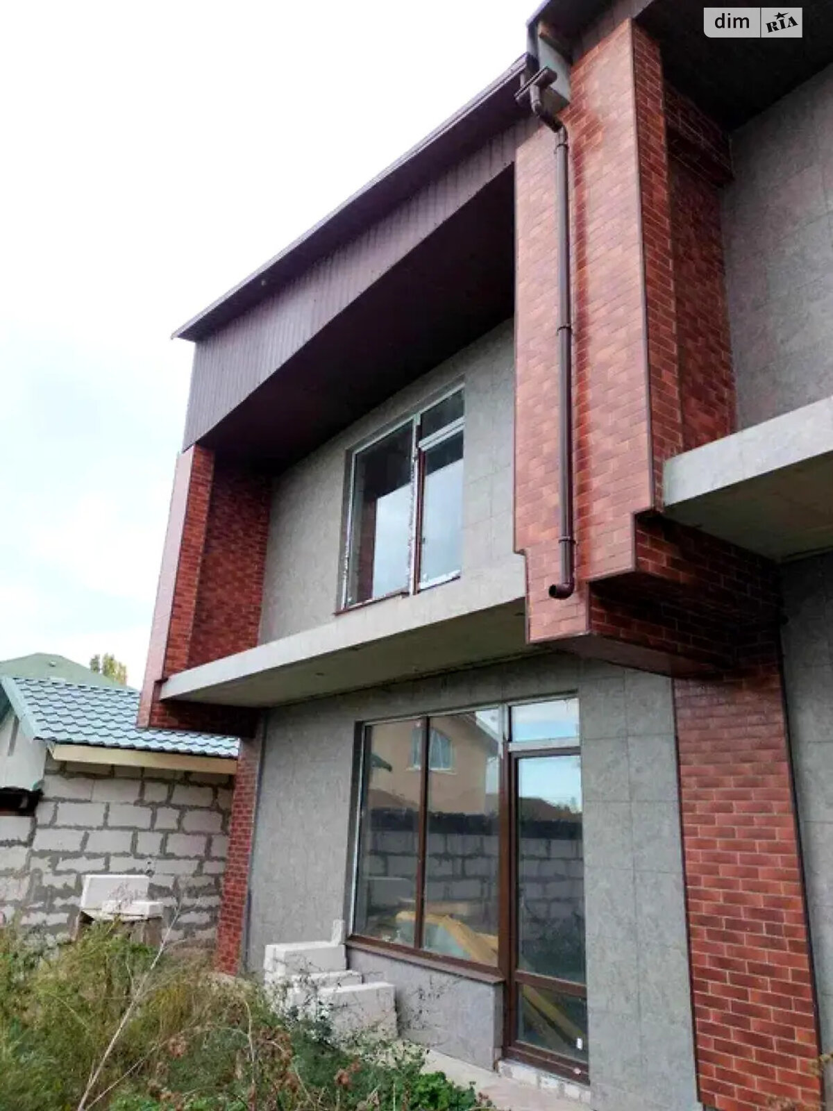 двухэтажный таунхаус, 105 кв. м, кирпич. Продажа в Лиманке фото 1