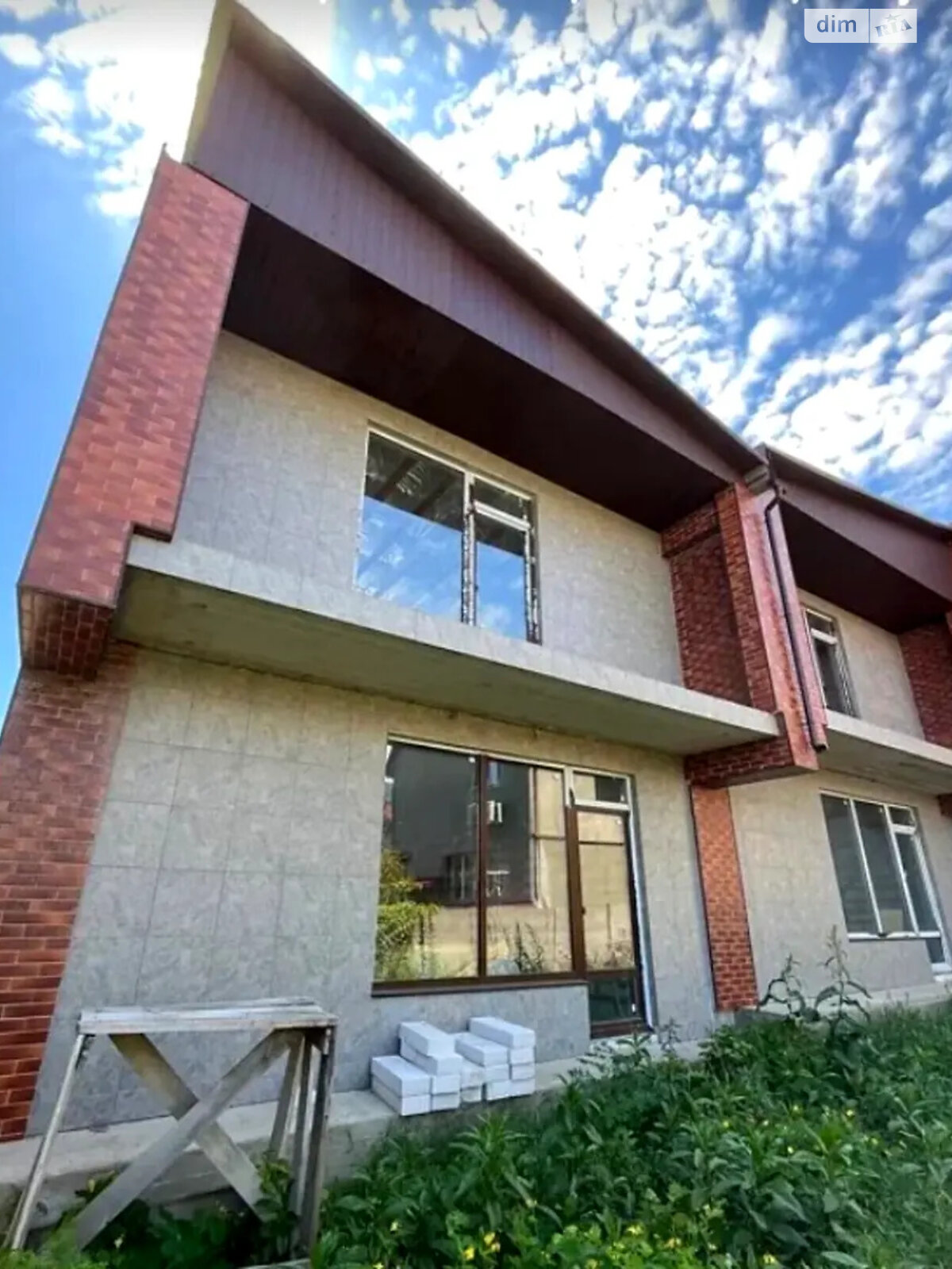 двухэтажный таунхаус, 105 кв. м, кирпич. Продажа в Лиманке фото 1