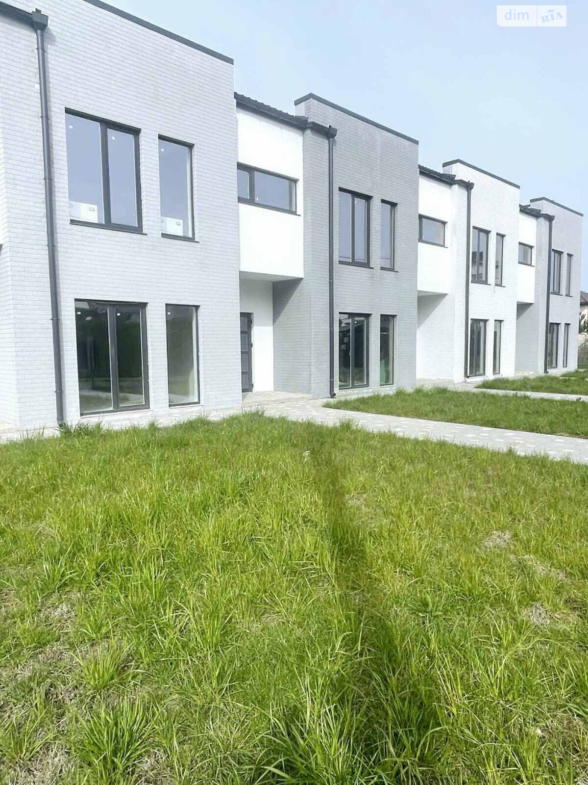 двухэтажный таунхаус, 100 кв. м, кирпич. Продажа в Лиманке район Царское Село фото 1 двухэтажный таунхаус, 100 кв. м, кирпич. Продажа в Лиманке район Царское Село фото 1