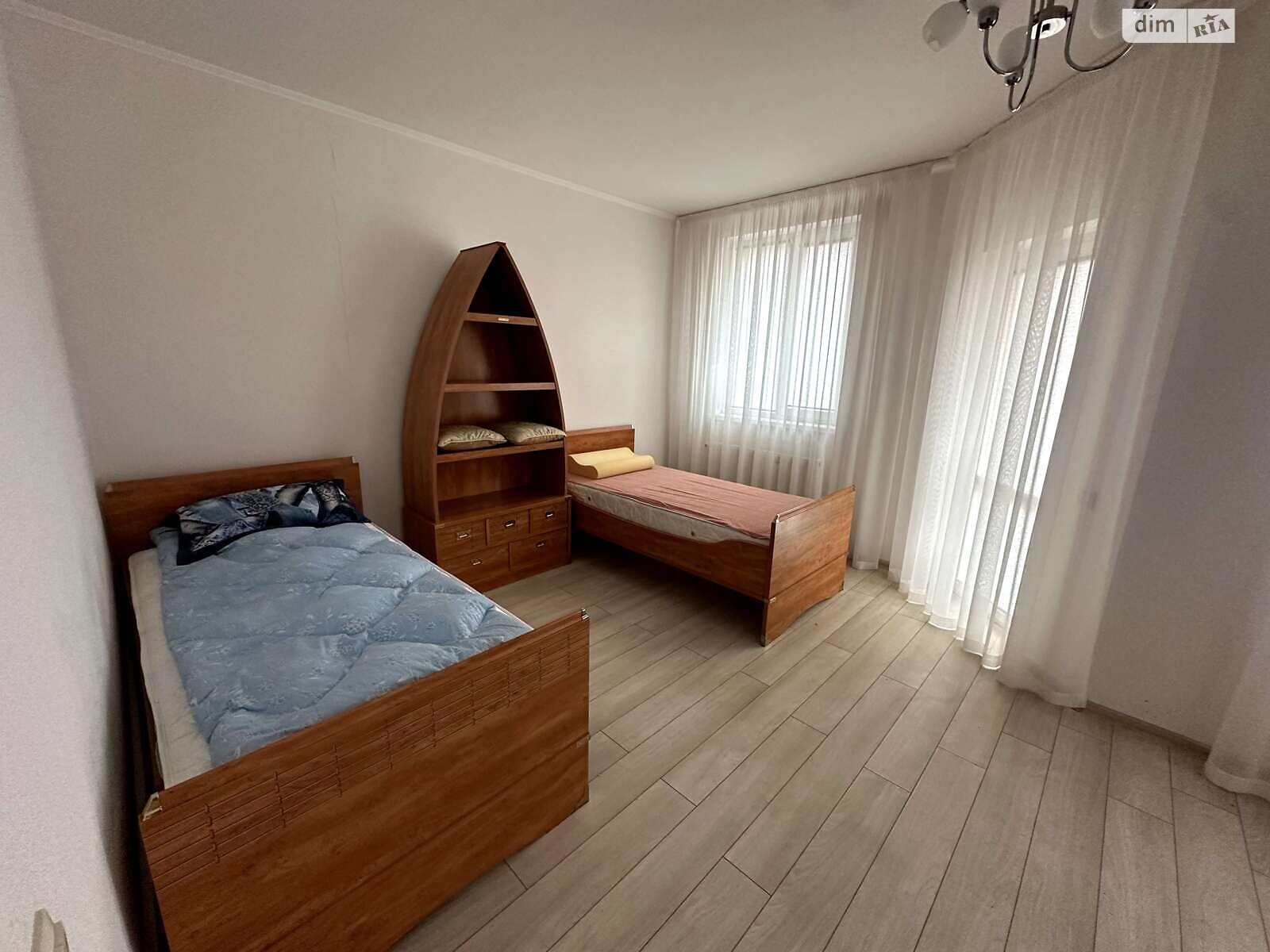 трехэтажный таунхаус, 230 кв. м, термоблок. Продажа в Луцке фото 1