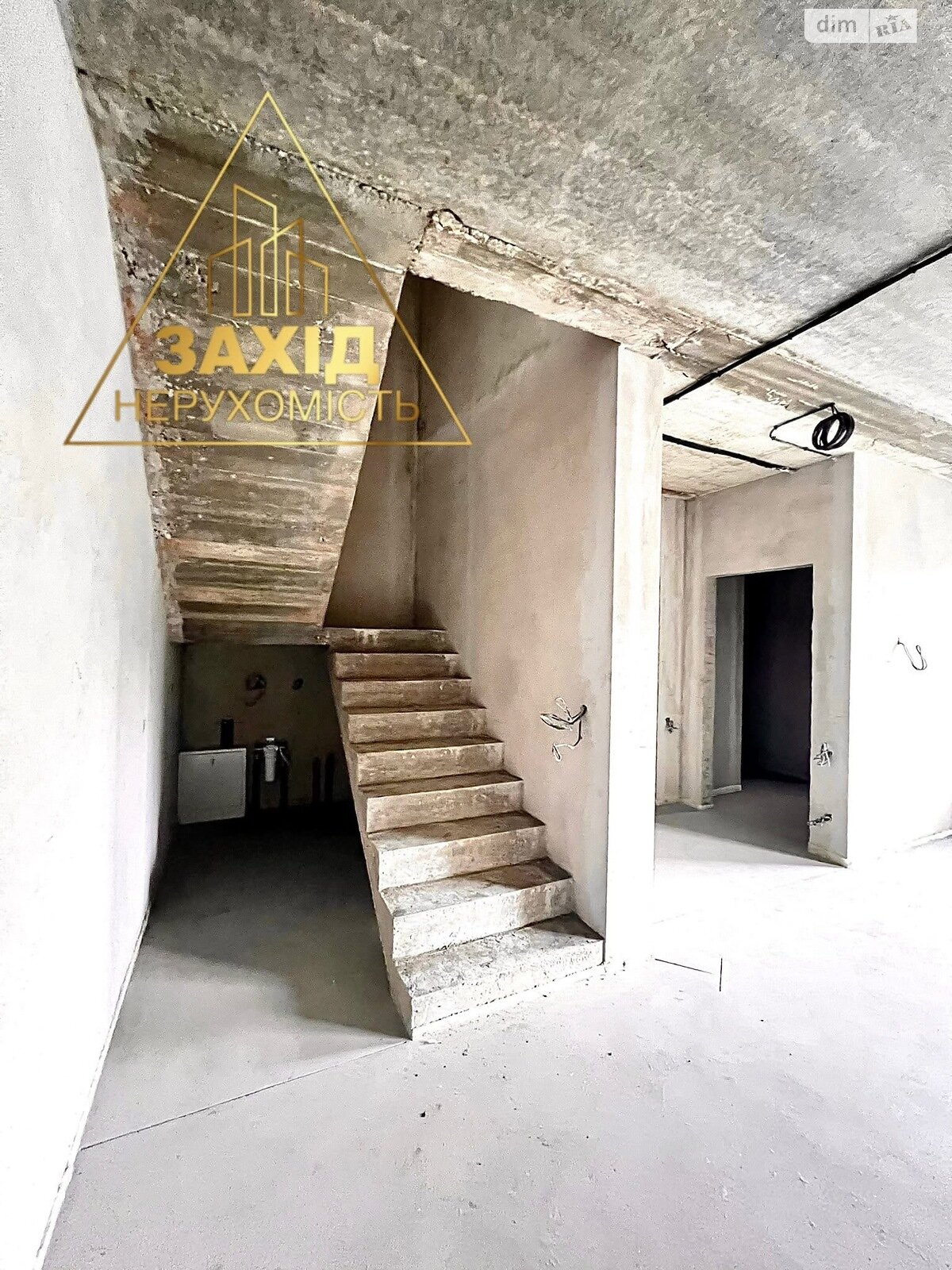 двухэтажный таунхаус, 93 кв. м, кирпич. Продажа в Луцке район ГПЗ фото 1 двухэтажный таунхаус, 93 кв. м, кирпич. Продажа в Луцке район ГПЗ фото 1