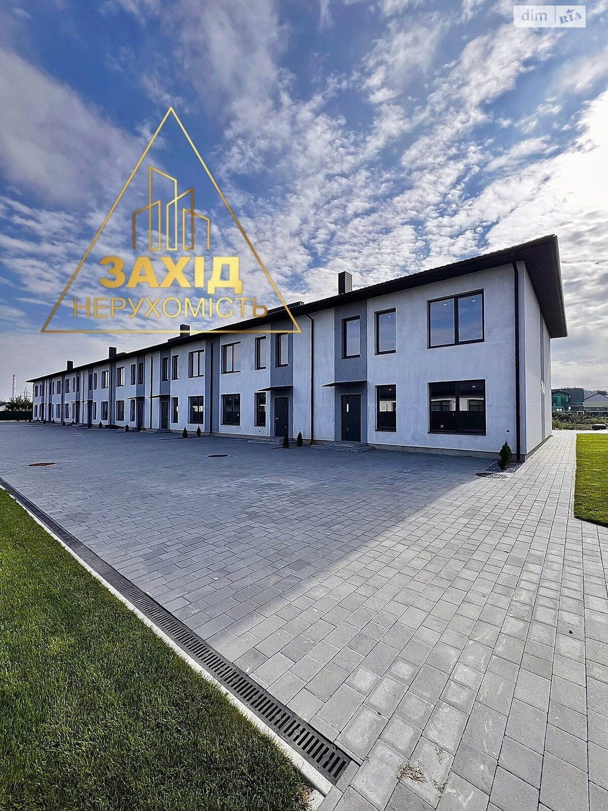 двухэтажный таунхаус, 93 кв. м, кирпич. Продажа в Луцке район ГПЗ фото 1 двухэтажный таунхаус, 93 кв. м, кирпич. Продажа в Луцке район ГПЗ фото 1