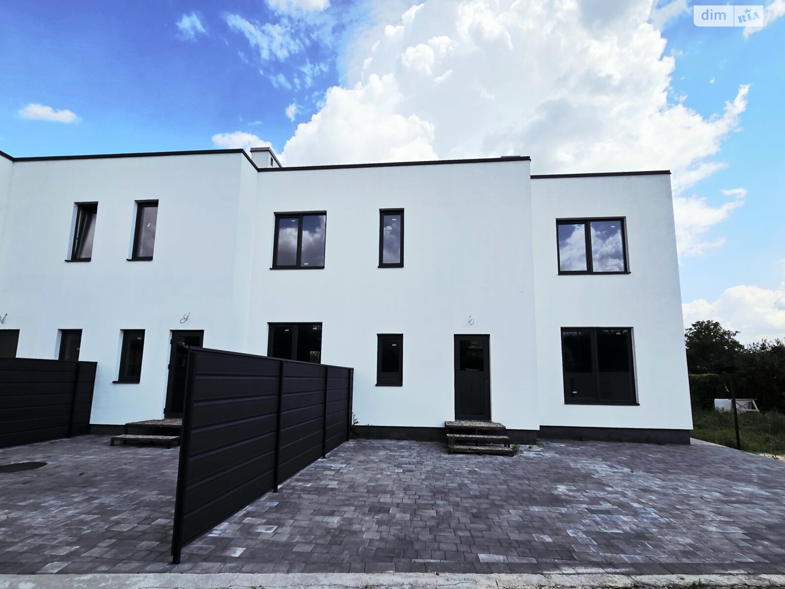 двоповерховий таунхаус, 110 кв. м, цегла. Продаж в Луцьку, район Кічкарівка фото 1 двоповерховий таунхаус, 110 кв. м, цегла. Продаж в Луцьку, район Кічкарівка фото 1