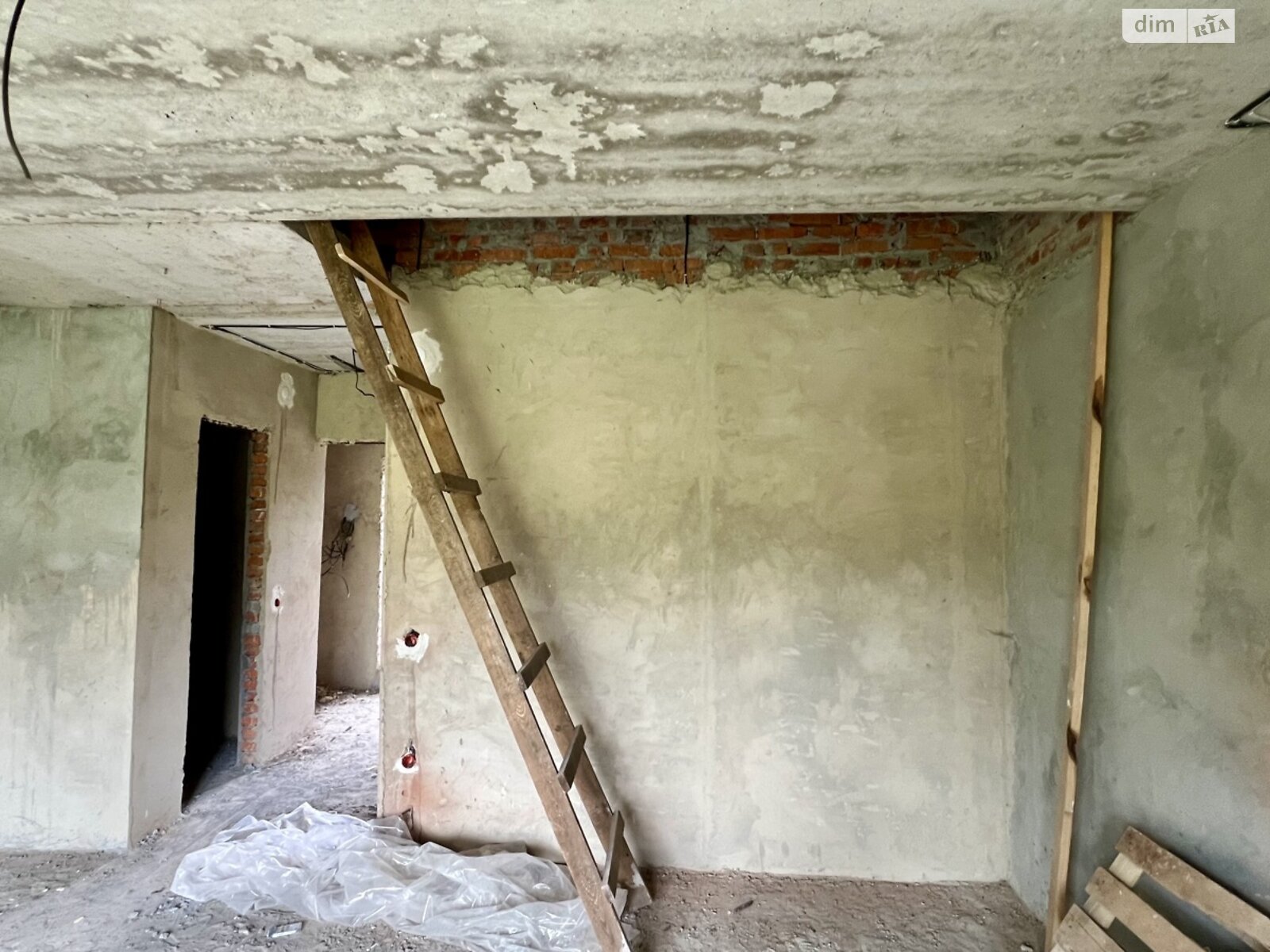 двухэтажный таунхаус, 136 кв. м, кирпич. Продажа в Львове район Белогорща фото 1 двухэтажный таунхаус, 136 кв. м, кирпич. Продажа в Львове район Белогорща фото 1