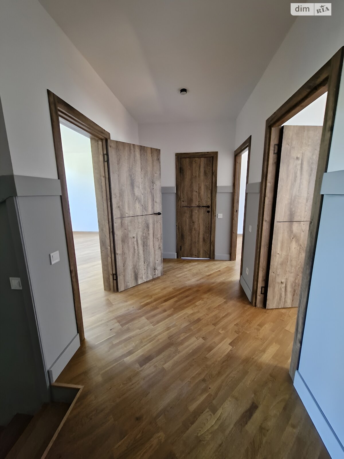 триповерховий таунхаус, 203 кв. м, піноблок. Продаж в Львові, район Кайзервальд фото 1 триповерховий таунхаус, 203 кв. м, піноблок. Продаж в Львові, район Кайзервальд фото 1