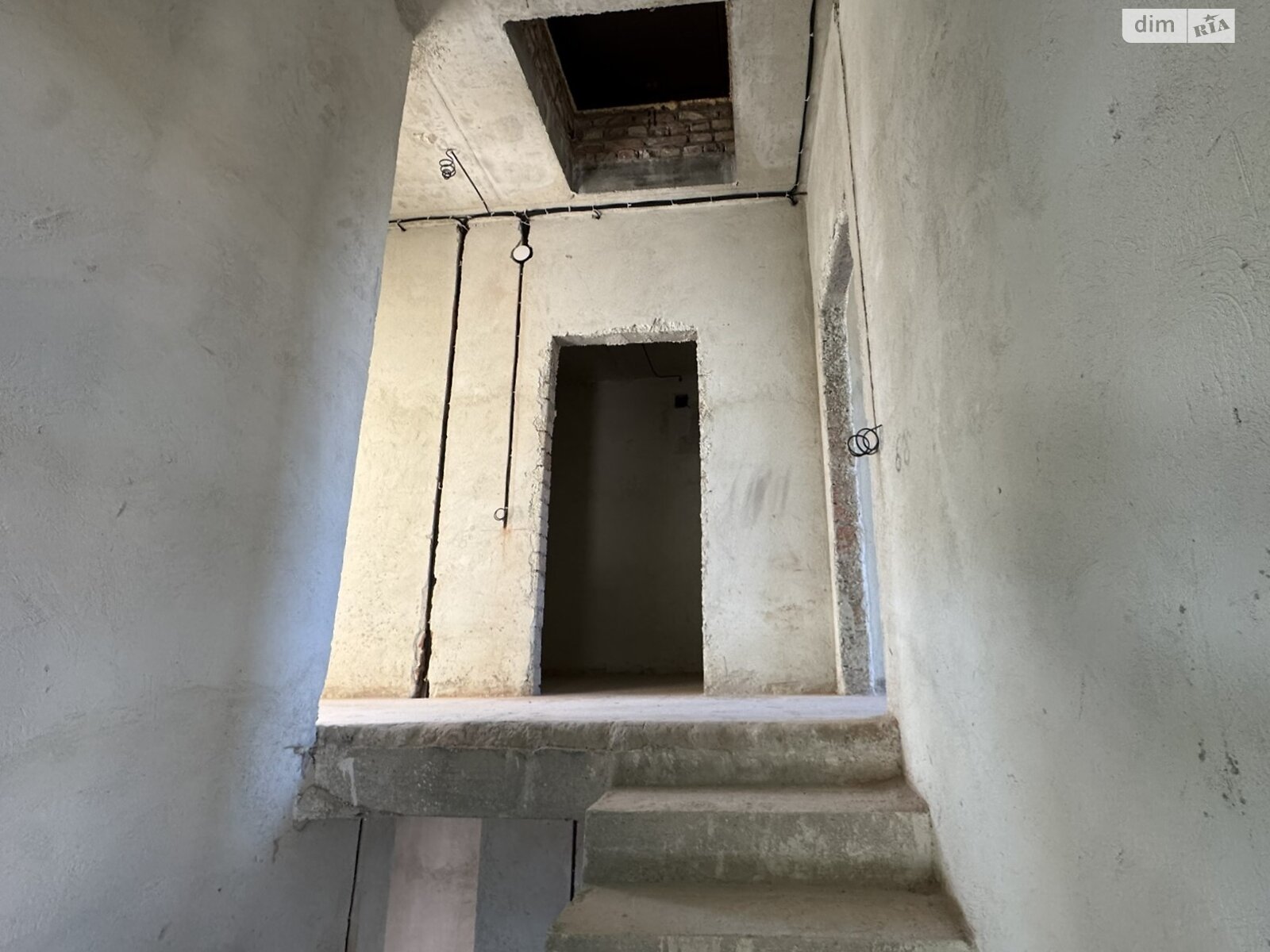 двухэтажный таунхаус, 116.8 кв. м, кирпич. Продажа в Львове район Кривчицы фото 1 двухэтажный таунхаус, 116.8 кв. м, кирпич. Продажа в Львове район Кривчицы фото 1