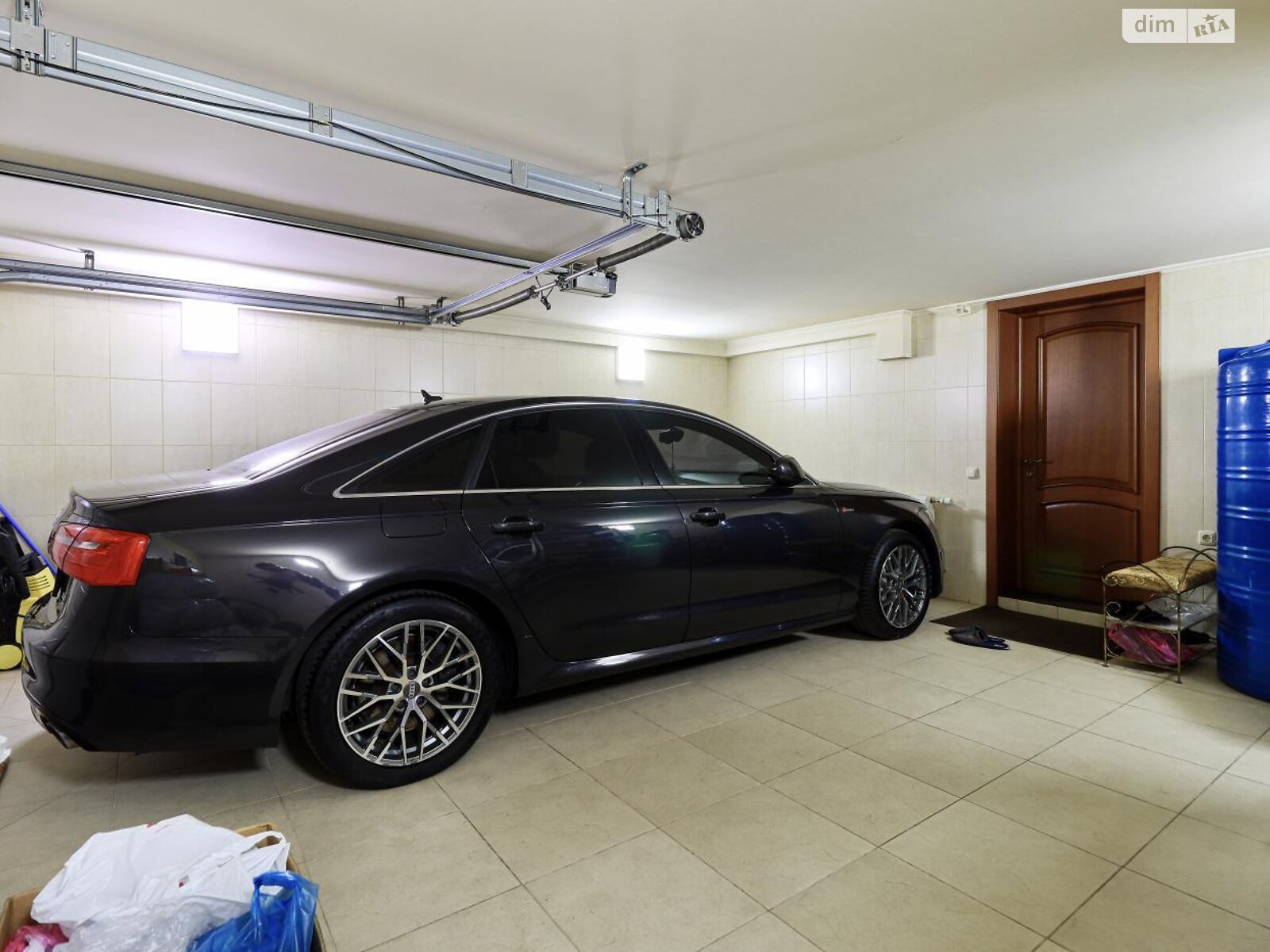 триповерховий таунхаус, 310 кв. м, цегла. Продаж в Львові, район Личаків фото 1 триповерховий таунхаус, 310 кв. м, цегла. Продаж в Львові, район Личаків фото 1