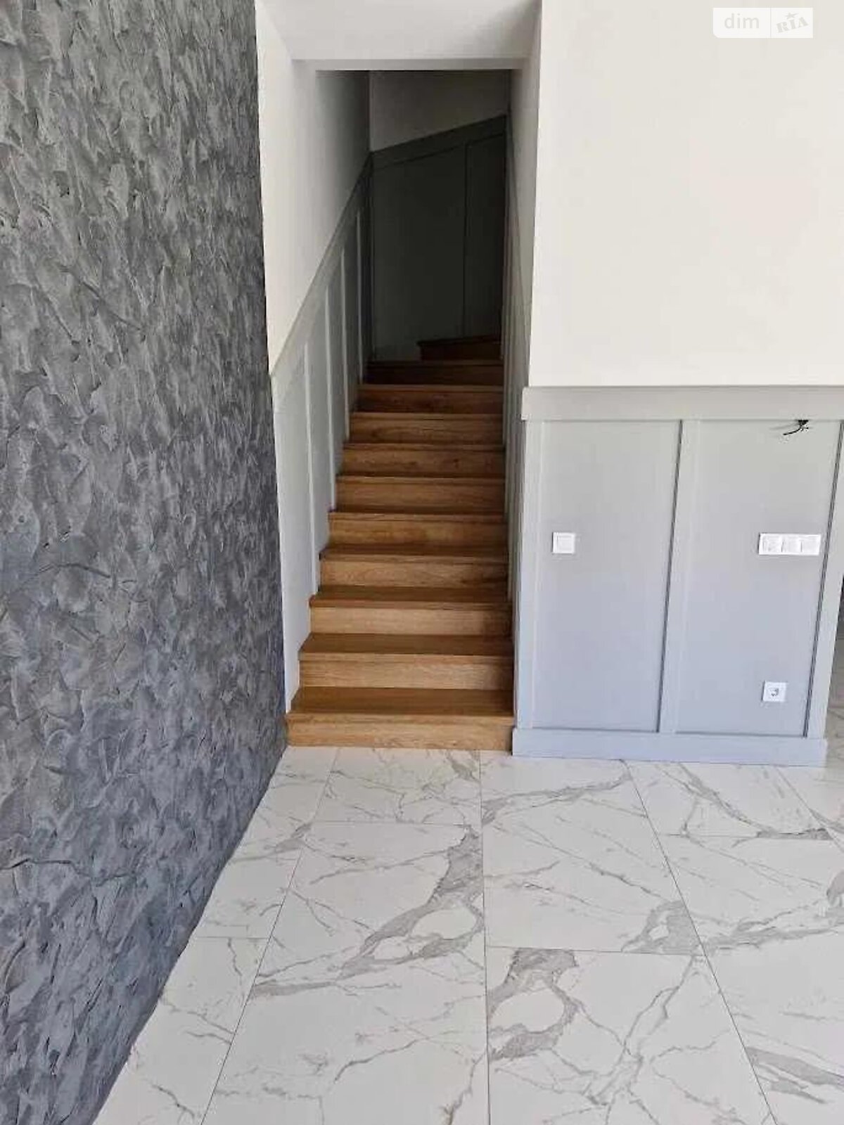 триповерховий таунхаус, 205 кв. м, цегла. Продаж в Львові, район Личаківський фото 1