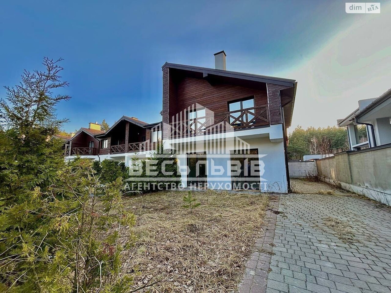 двоповерховий таунхаус, 132 кв. м, цегла. Продаж у Брюховичах фото 1 двоповерховий таунхаус, 132 кв. м, цегла. Продаж у Брюховичах фото 1