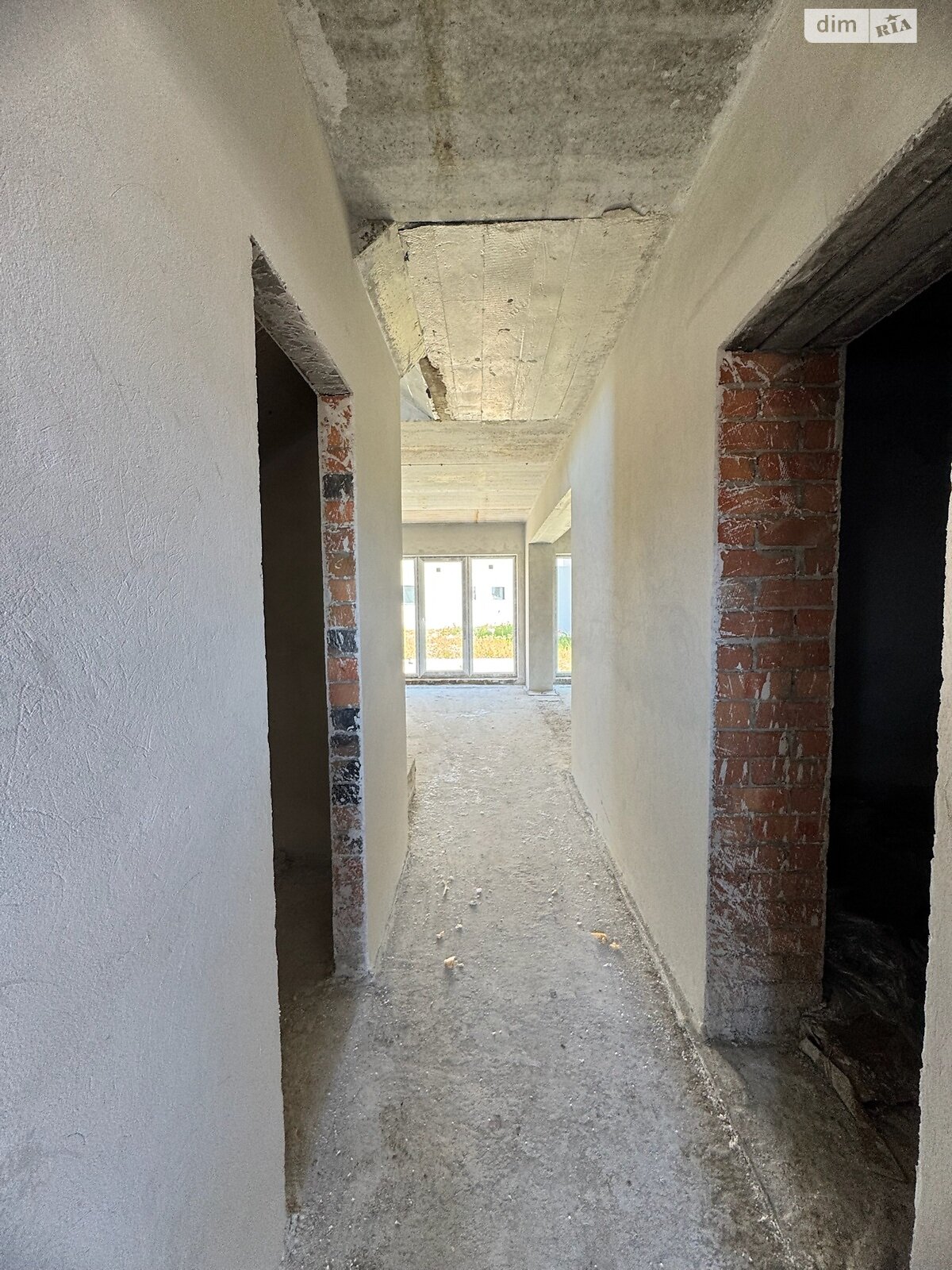 трехэтажный таунхаус, 204 кв. м, кирпич. Продажа в Малехове фото 1 трехэтажный таунхаус, 204 кв. м, кирпич. Продажа в Малехове фото 1