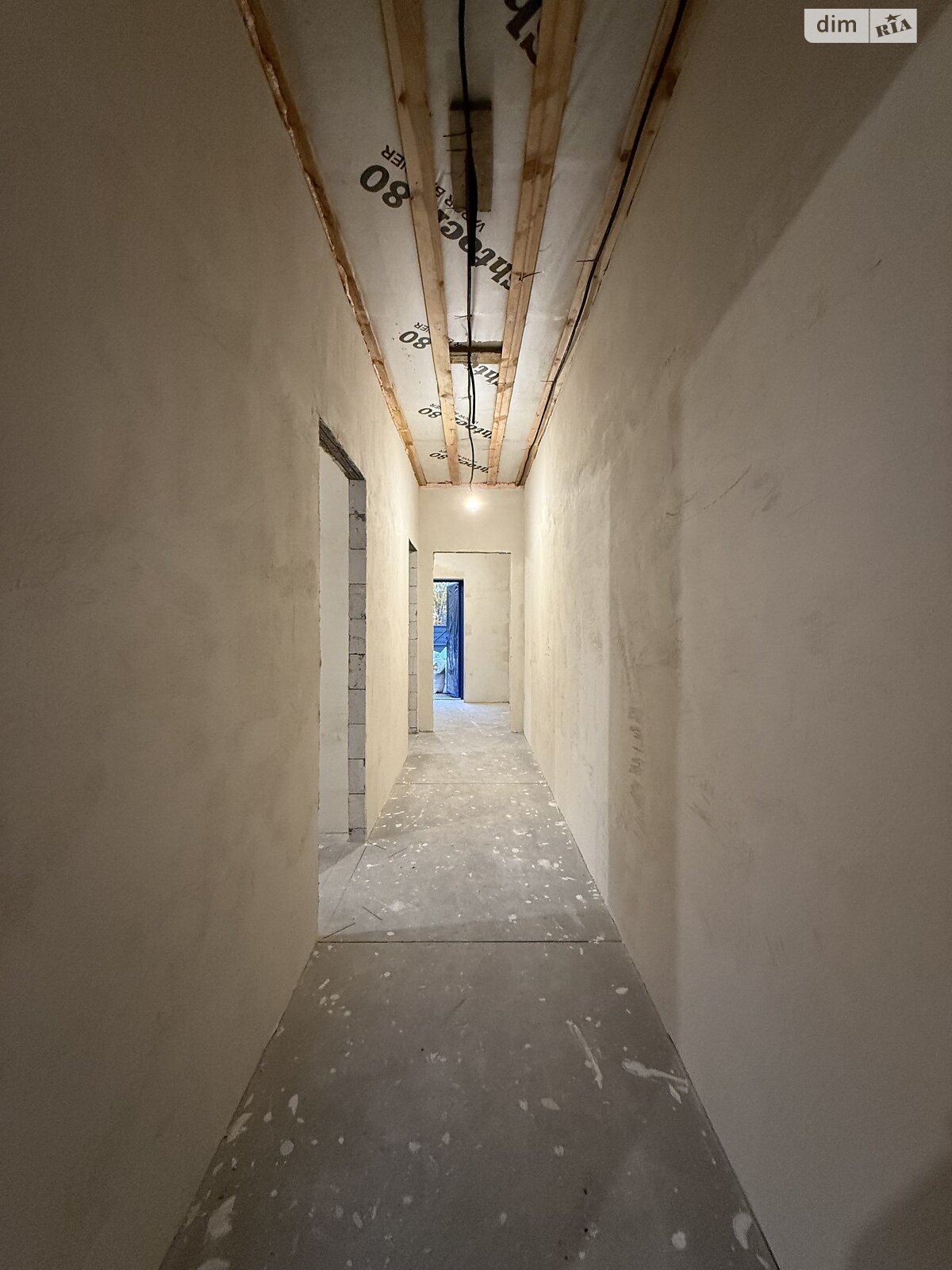 одноэтажный таунхаус, 56 кв. м, газобетон. Продажа в Михайловке-Рубежовке фото 1