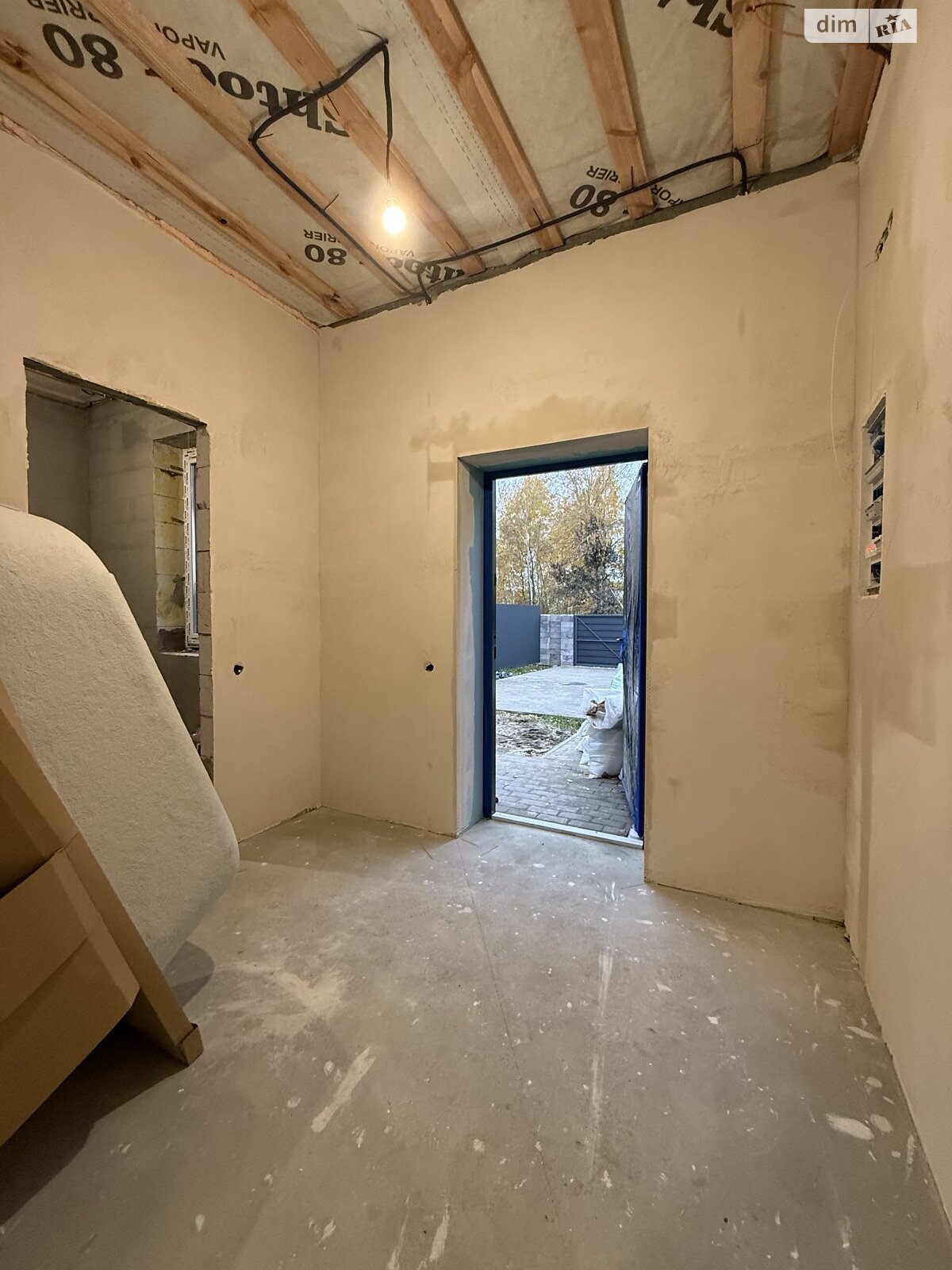 одноэтажный таунхаус, 56 кв. м, газобетон. Продажа в Михайловке-Рубежовке фото 1