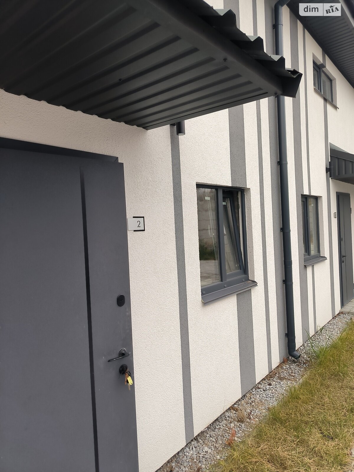 двухэтажный таунхаус, 45 кв. м, газобетон. Продажа в Михайловке-Рубежовке фото 1