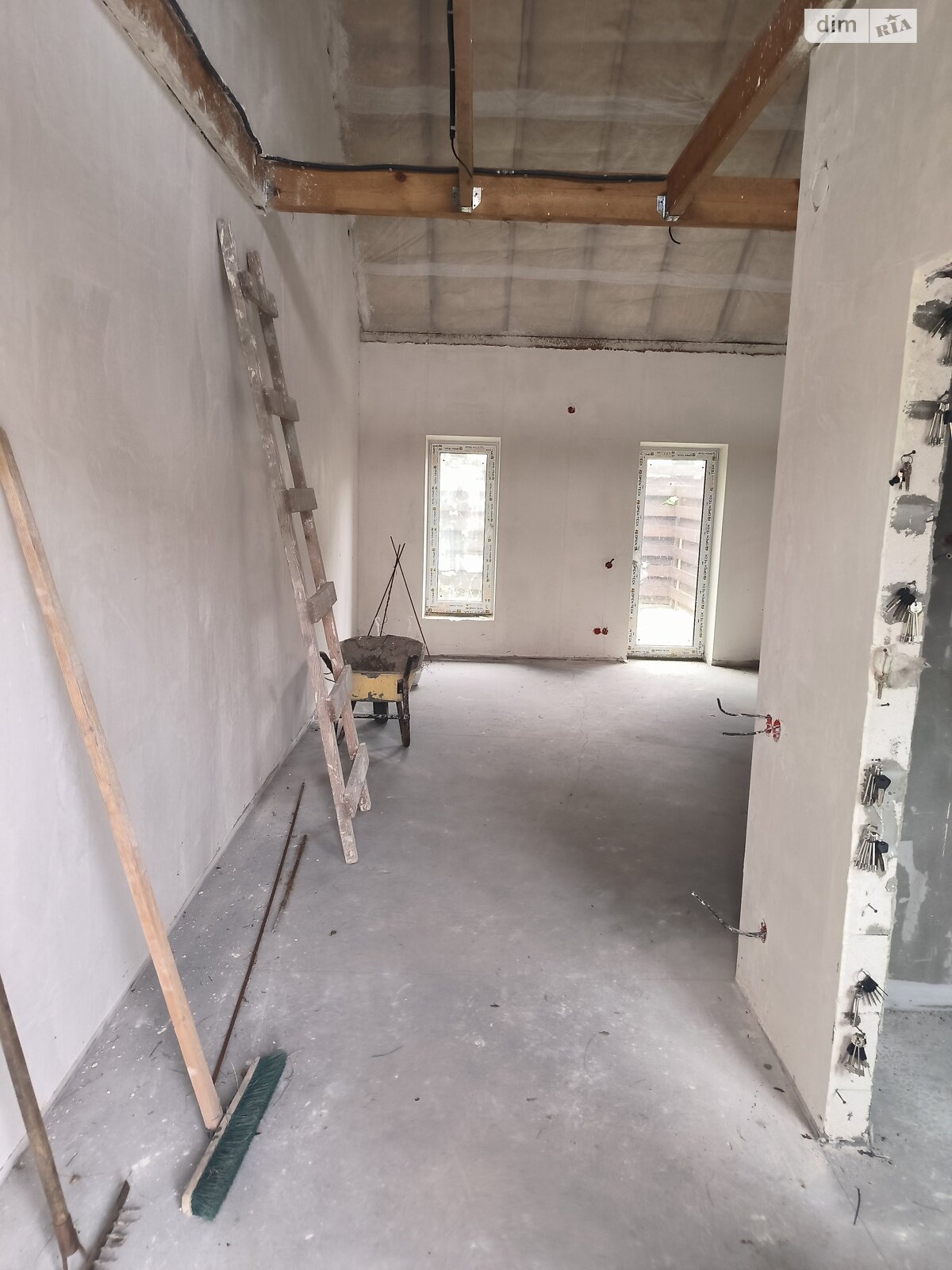 двухэтажный таунхаус, 45 кв. м, газобетон. Продажа в Михайловке-Рубежовке фото 1