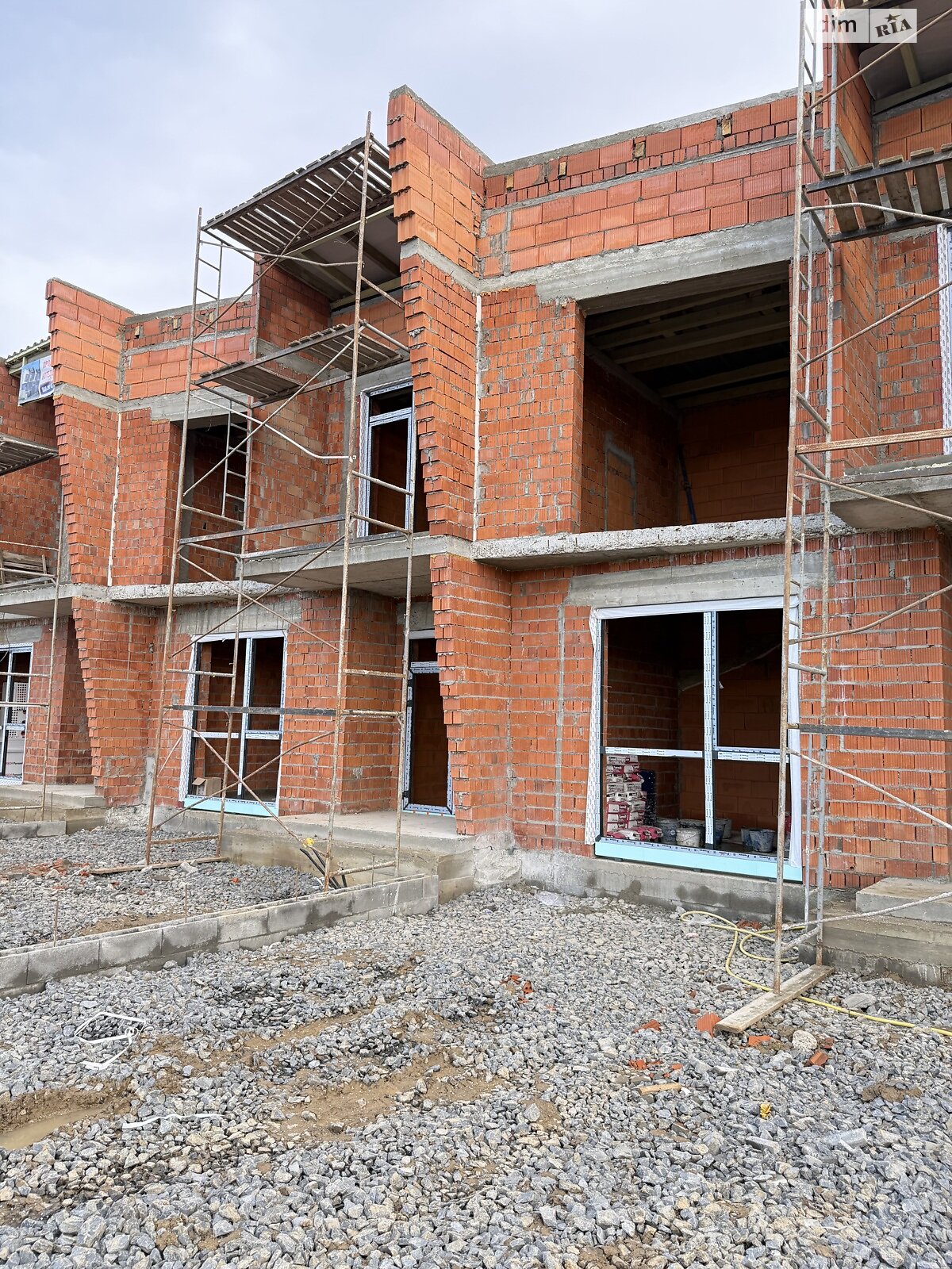 двоповерховий таунхаус, 140 кв. м, цегла. Продаж у Минаї фото 1