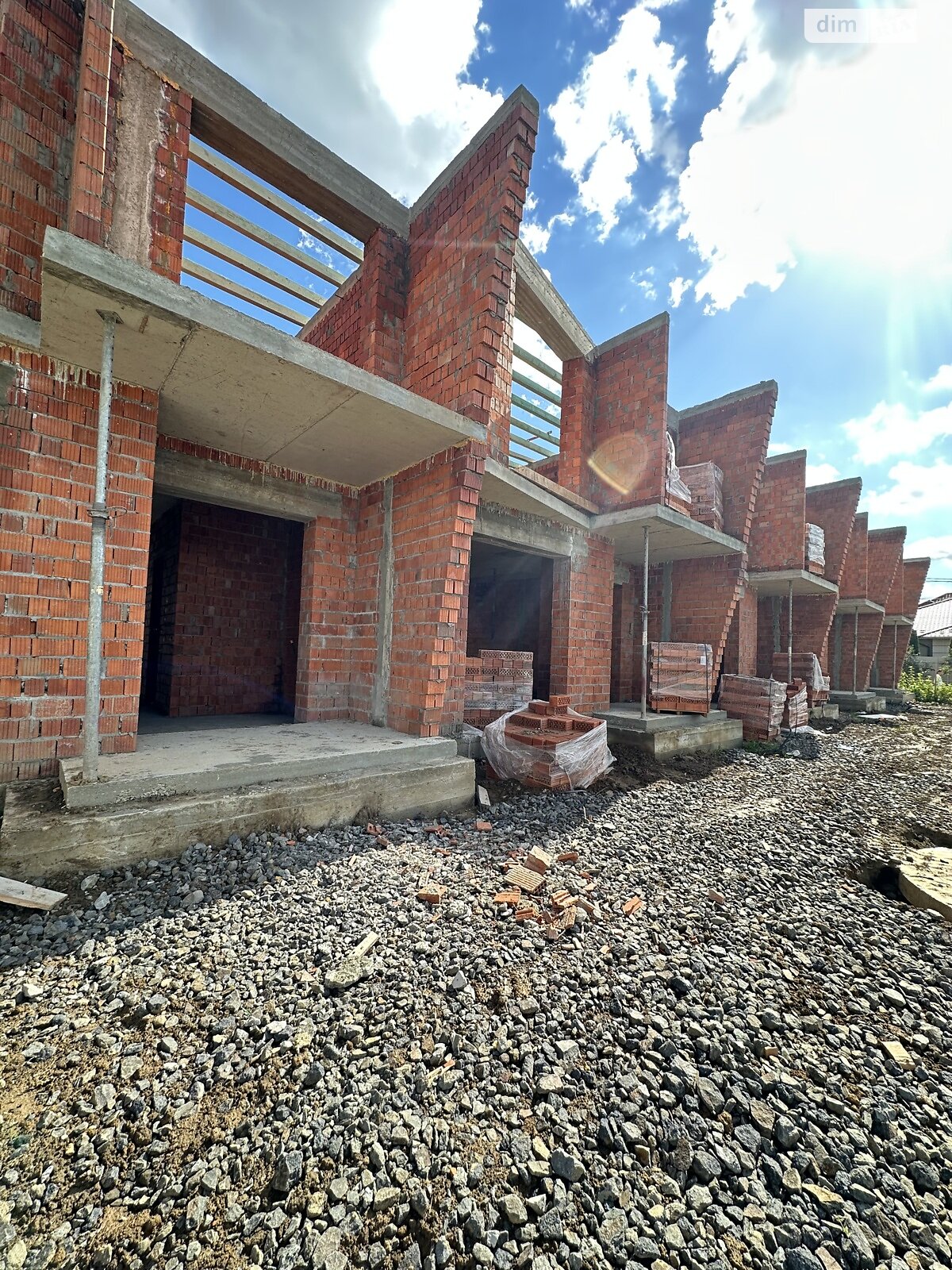 двоповерховий таунхаус, 145 кв. м, цегла. Продаж у Минаї фото 1 двоповерховий таунхаус, 145 кв. м, цегла. Продаж у Минаї фото 1