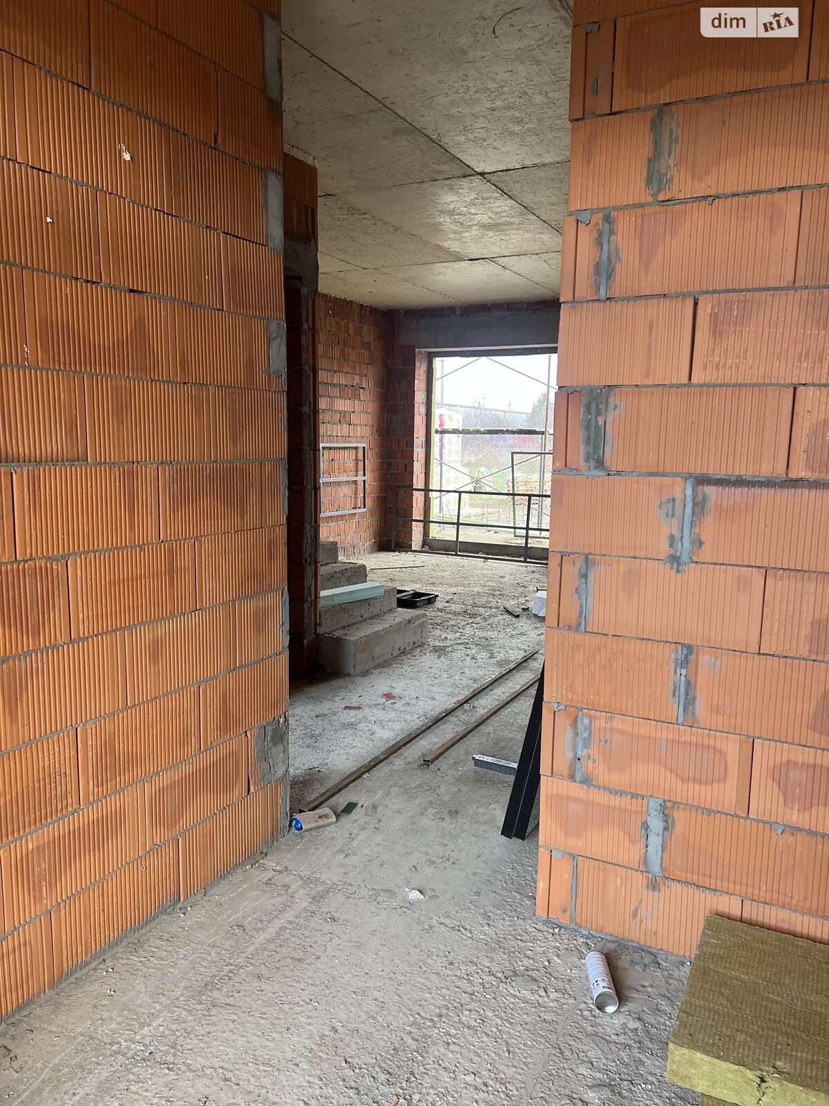 двоповерховий таунхаус, 145 кв. м, цегла. Продаж у Минаї фото 1