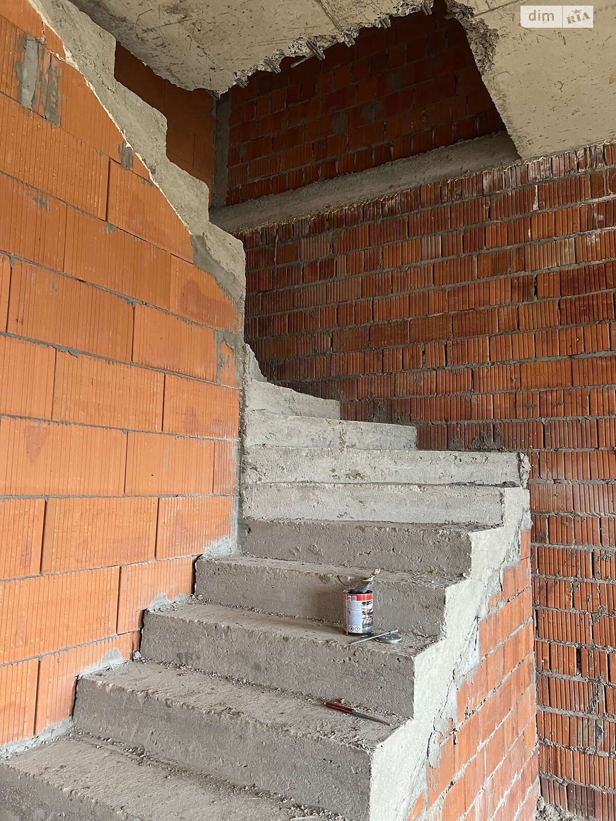 двоповерховий таунхаус, 145 кв. м, цегла. Продаж у Минаї фото 1