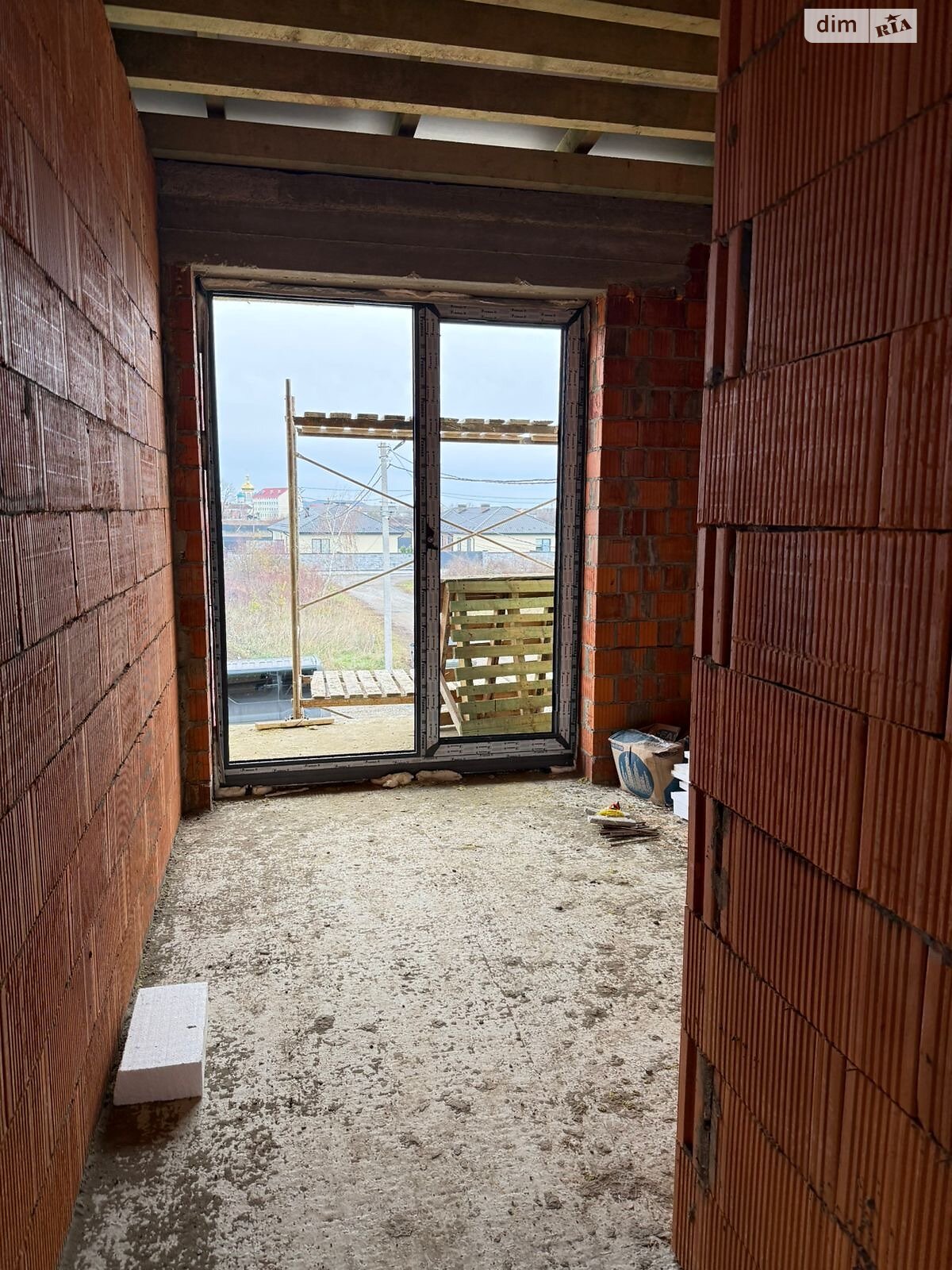 двоповерховий таунхаус, 145 кв. м, цегла. Продаж у Минаї фото 1