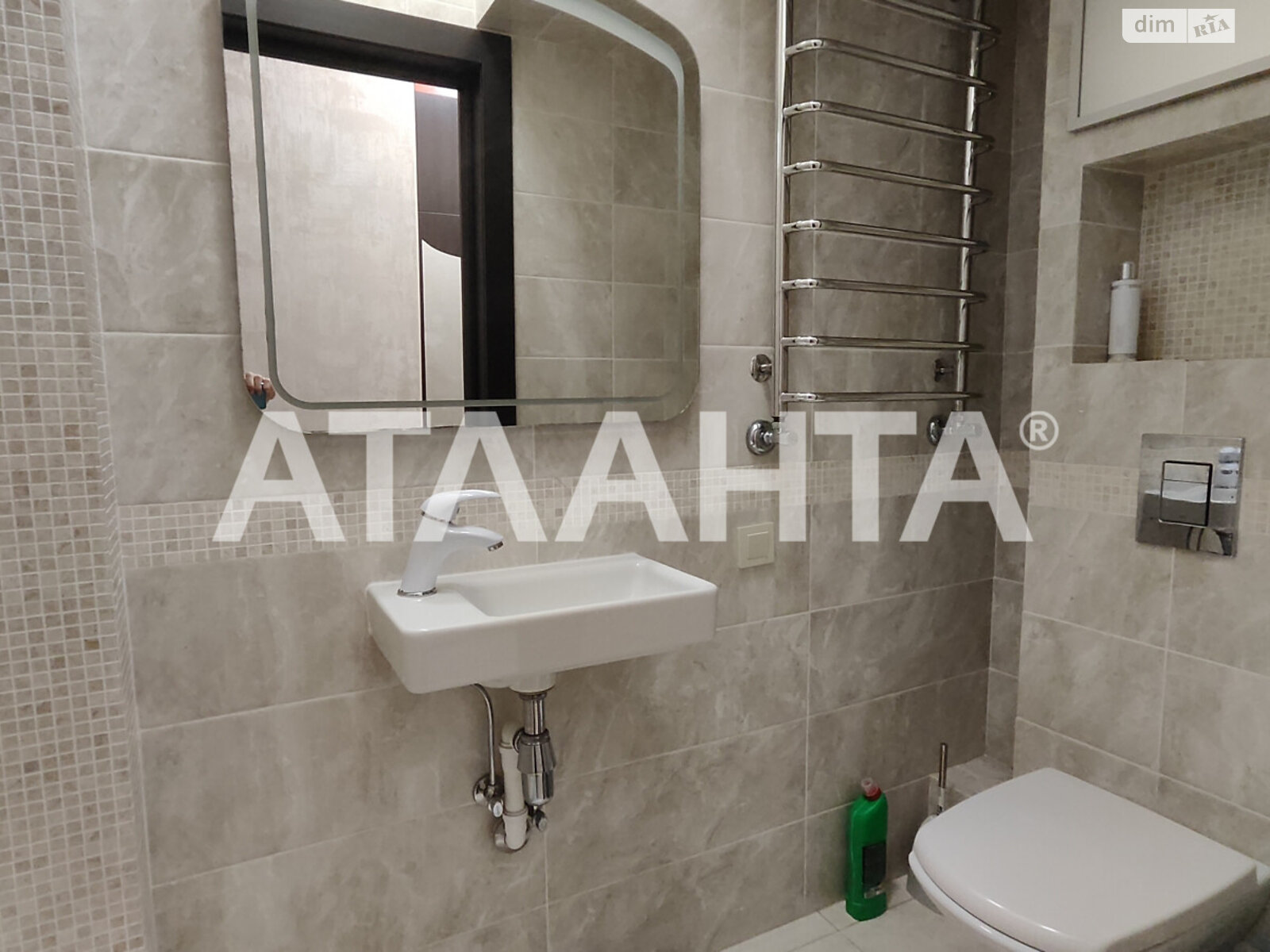 трехэтажный таунхаус, 104 кв. м, пенобетон. Продажа в Молодежном фото 2 трехэтажный таунхаус, 104 кв. м, пенобетон. Продажа в Молодежном фото 2