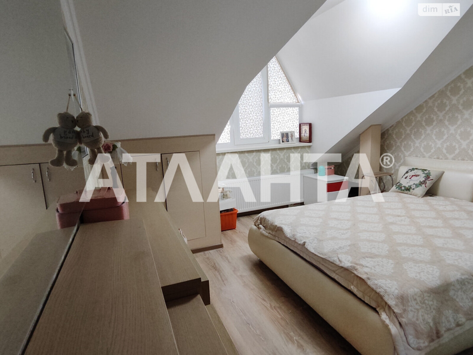 трехэтажный таунхаус, 104 кв. м, пенобетон. Продажа в Молодежном фото 2 трехэтажный таунхаус, 104 кв. м, пенобетон. Продажа в Молодежном фото 2