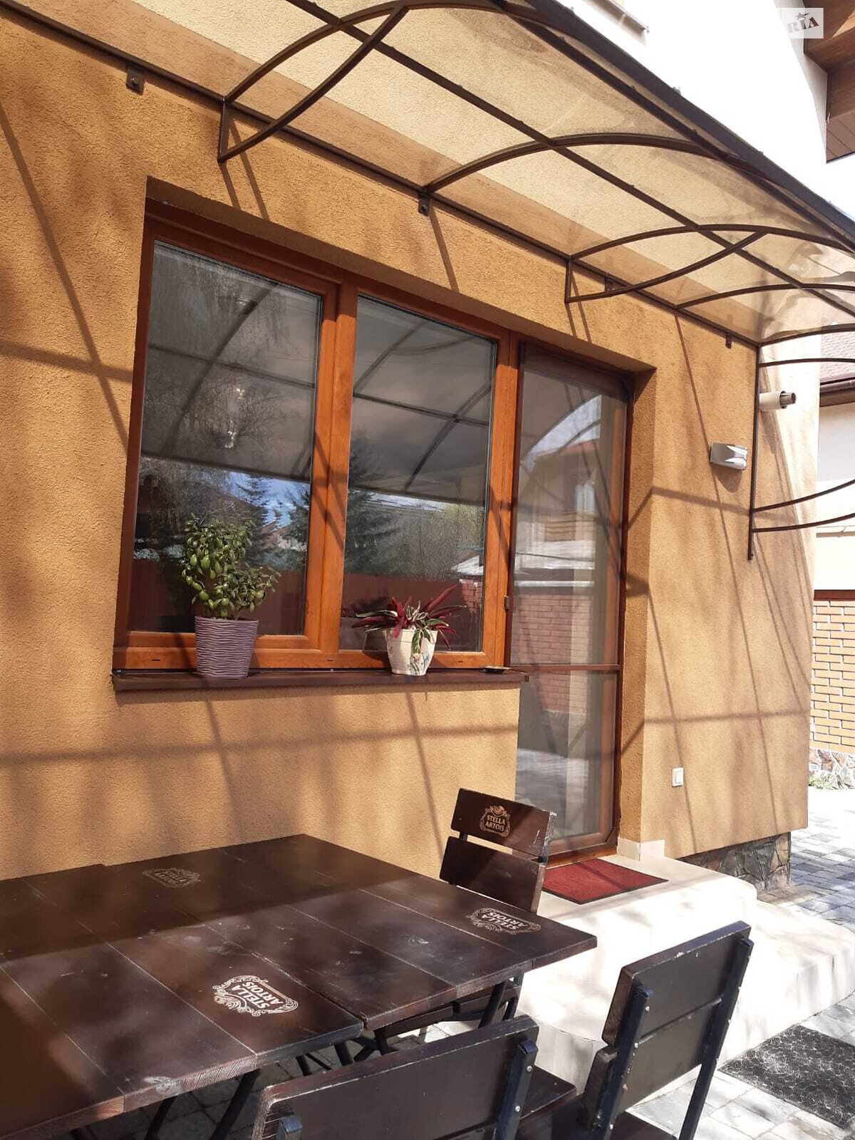 двоповерховий таунхаус, 175 кв. м, цегла. Продаж в Мукачеві, район Центр фото 1 двоповерховий таунхаус, 175 кв. м, цегла. Продаж в Мукачеві, район Центр фото 1