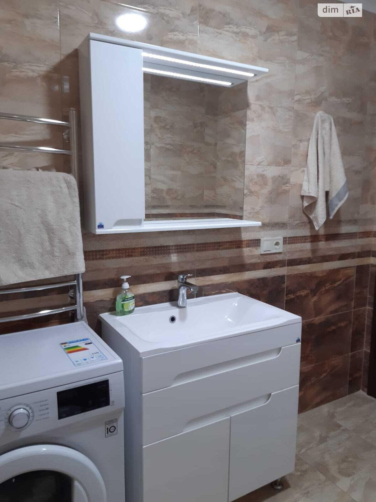 двоповерховий таунхаус, 175 кв. м, цегла. Продаж в Мукачеві, район Центр фото 1 двоповерховий таунхаус, 175 кв. м, цегла. Продаж в Мукачеві, район Центр фото 1