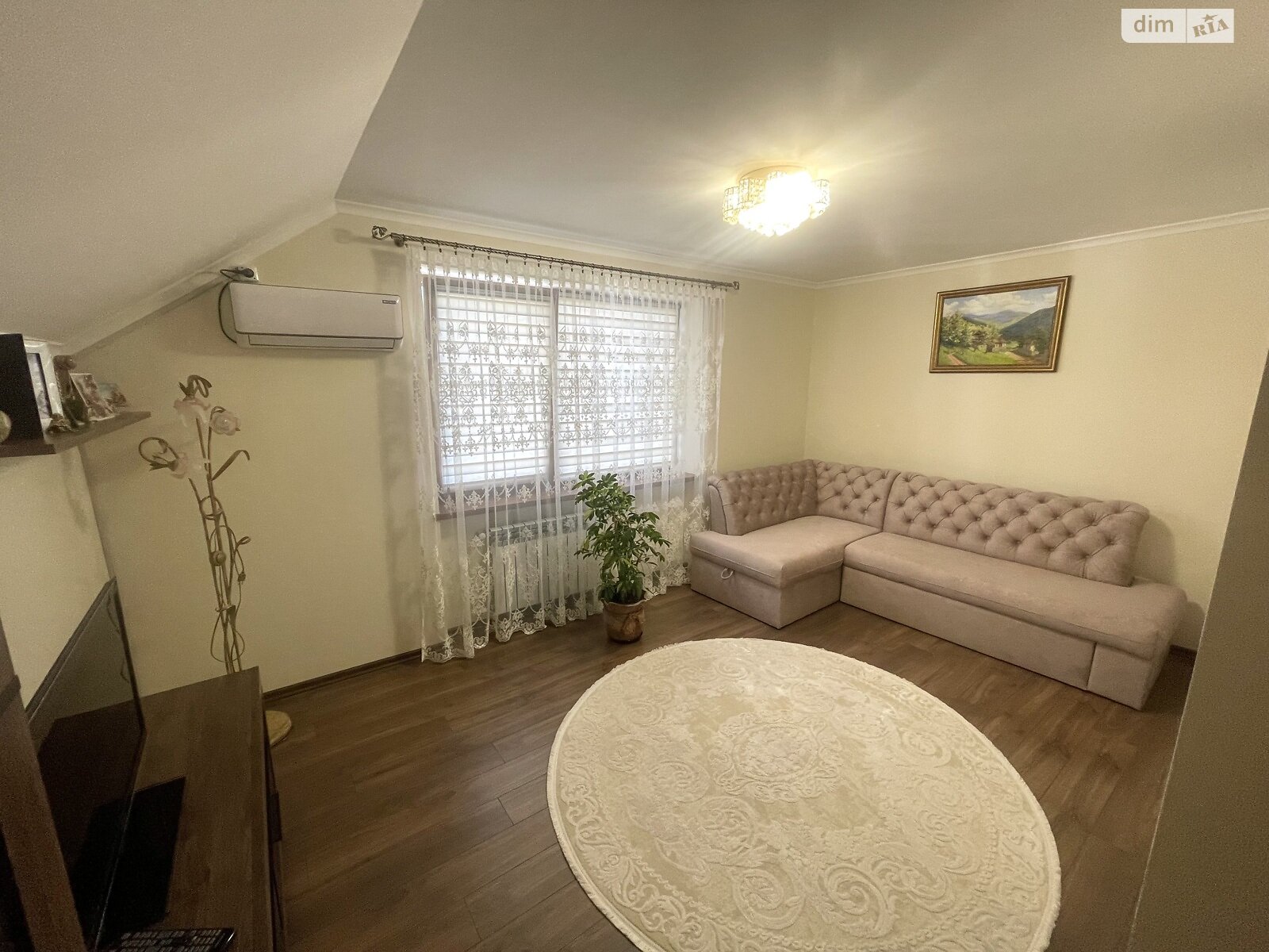 двоповерховий таунхаус, 145 кв. м, цегла. Продаж в Мукачеві, район Центр фото 1 двоповерховий таунхаус, 145 кв. м, цегла. Продаж в Мукачеві, район Центр фото 1