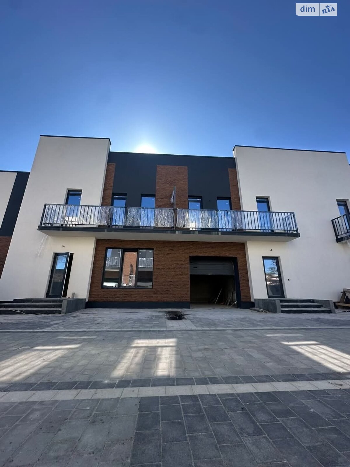 двоповерховий таунхаус, 140 кв. м, кирпич. Продаж в Микитинцях, район Рінь фото 1 двоповерховий таунхаус, 140 кв. м, кирпич. Продаж в Микитинцях, район Рінь фото 1